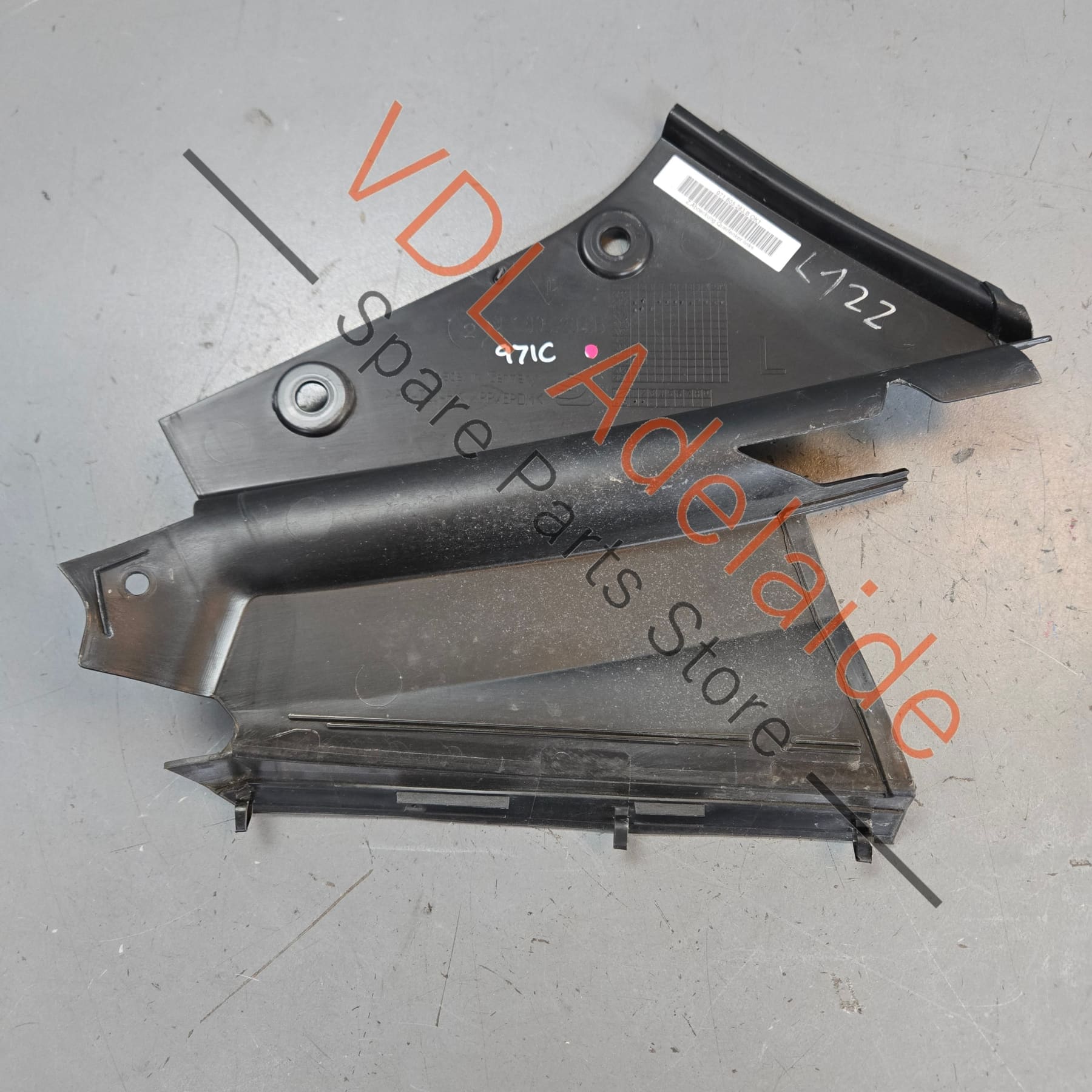 971805283   Porsche Panamera 971 Engine Bay Trim Top Left 971805283