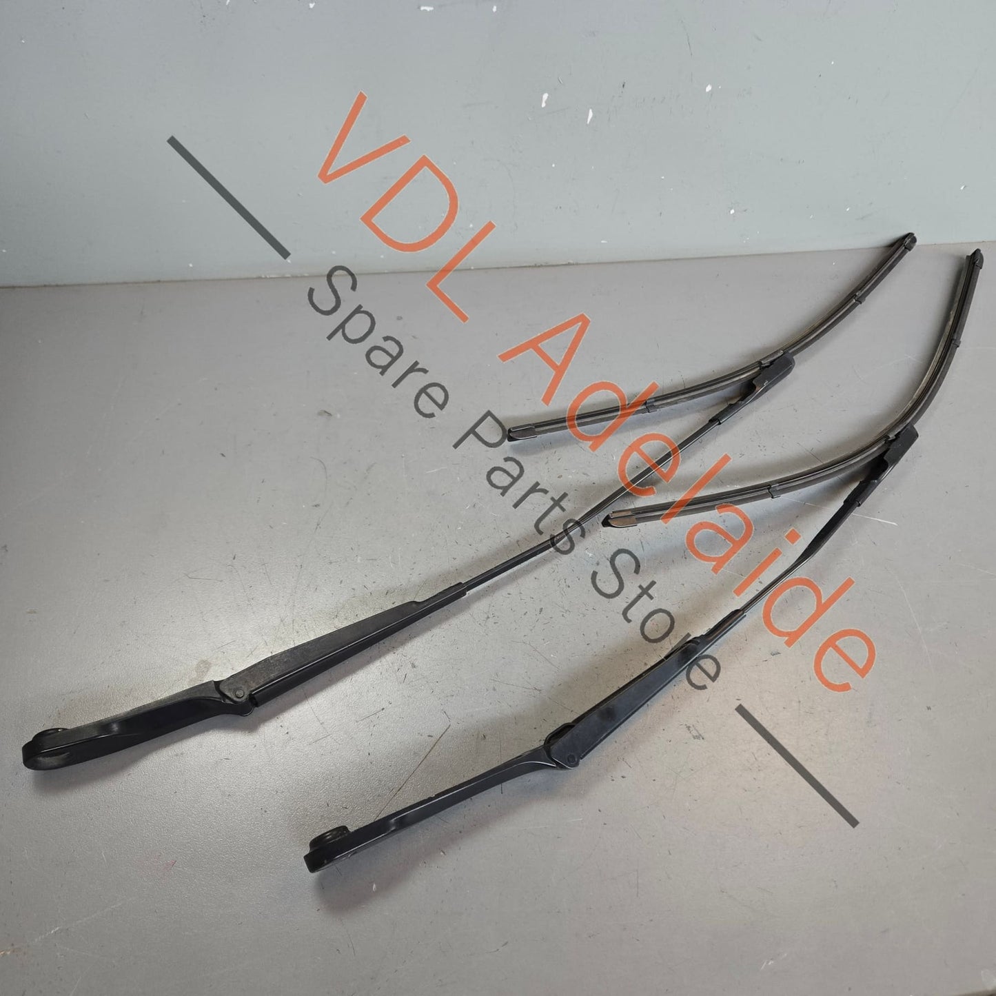 971955410A 971955409A  Porsche Panamera 971 Front Windshield Windscreen Wiper Arms Arm for RHD Models 971955410A 971955409A