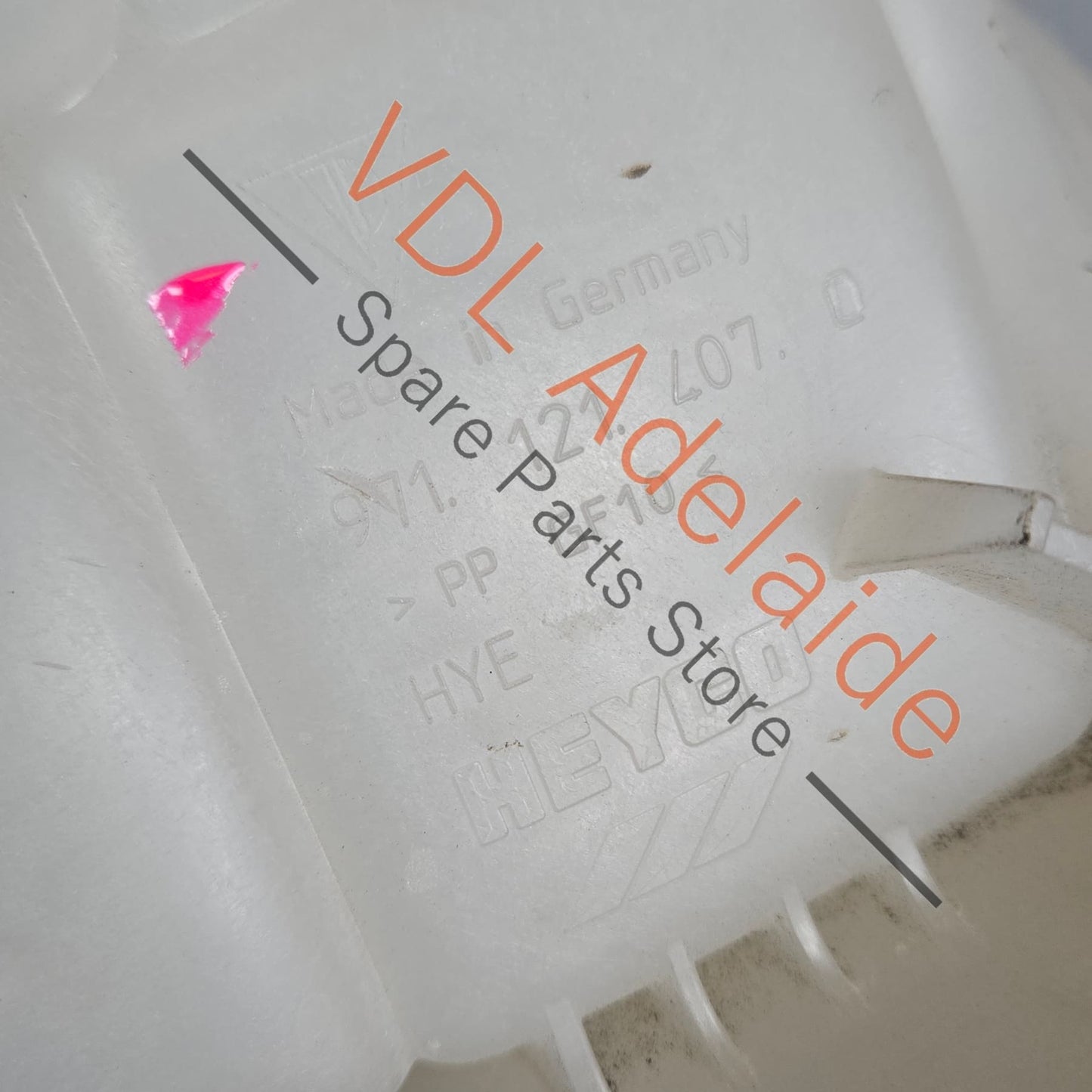 971121407 971121407E  Porsche Panamera 971 Coolant Expansion Reservoir Bottle Tank 971121407E
