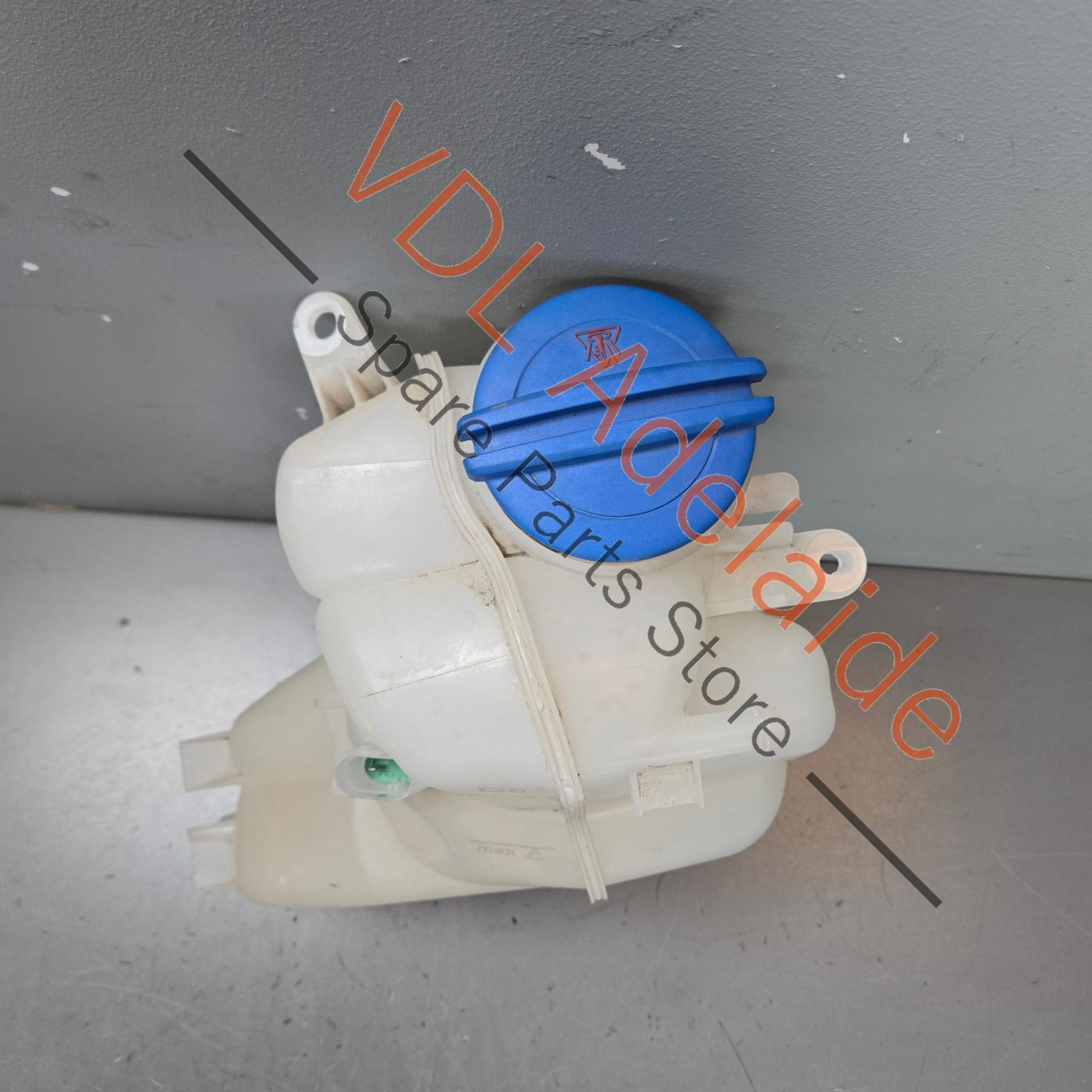 971121407 971121407E  Porsche Panamera 971 Coolant Expansion Reservoir Bottle Tank 971121407E