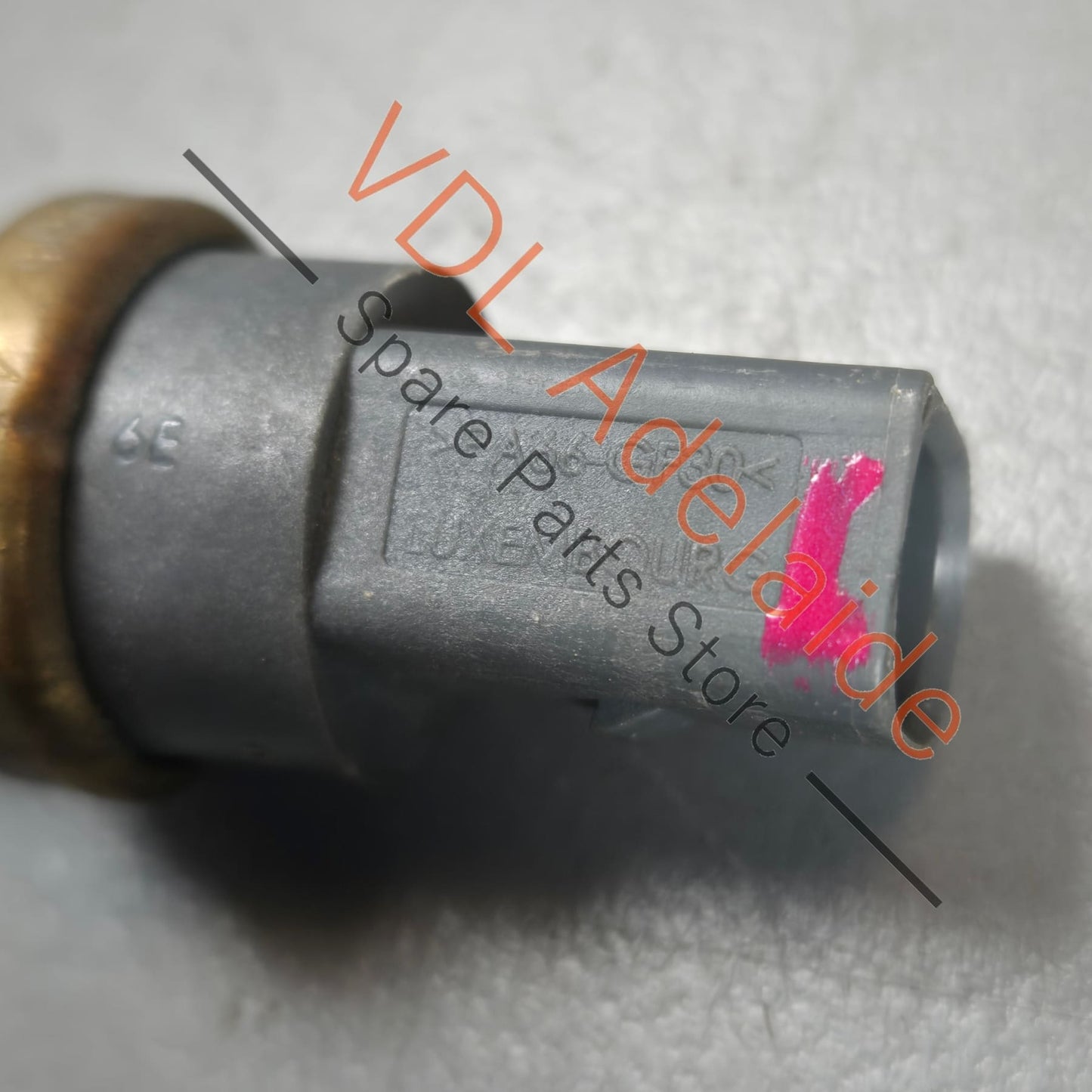 06A919501A PAB919501  Porsche Audi VW Coolant Temperature Sensor Sender 06A919501A PAB919501