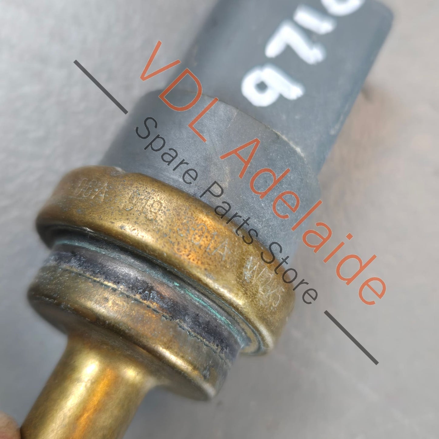 06A919501A PAB919501  Porsche Audi VW Coolant Temperature Sensor Sender 06A919501A PAB919501