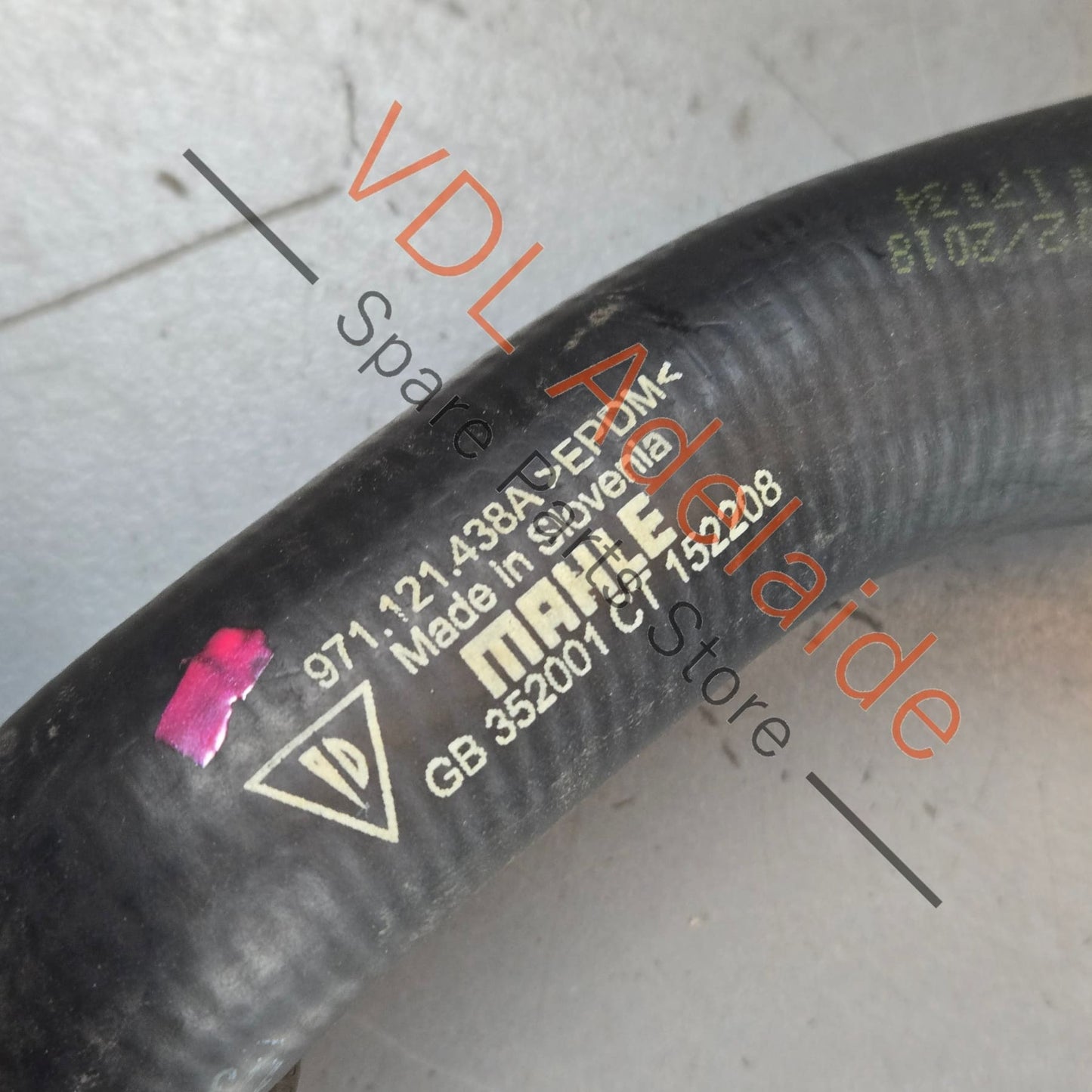 971121438A 9A712143810  Porsche Panamera 971 V6 Right Coolant Pipe Hose 971121438A 9A712143810