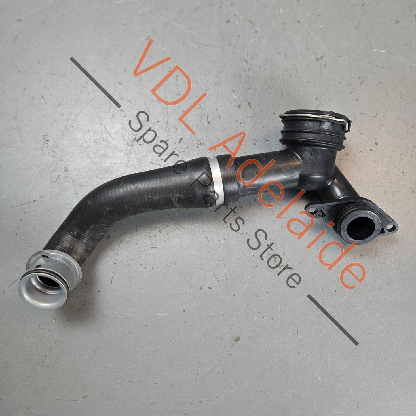 971121438A 9A712143800  Porsche Panamera 971 V6 Left Coolant Pipe Hose 971121438 9A712143800