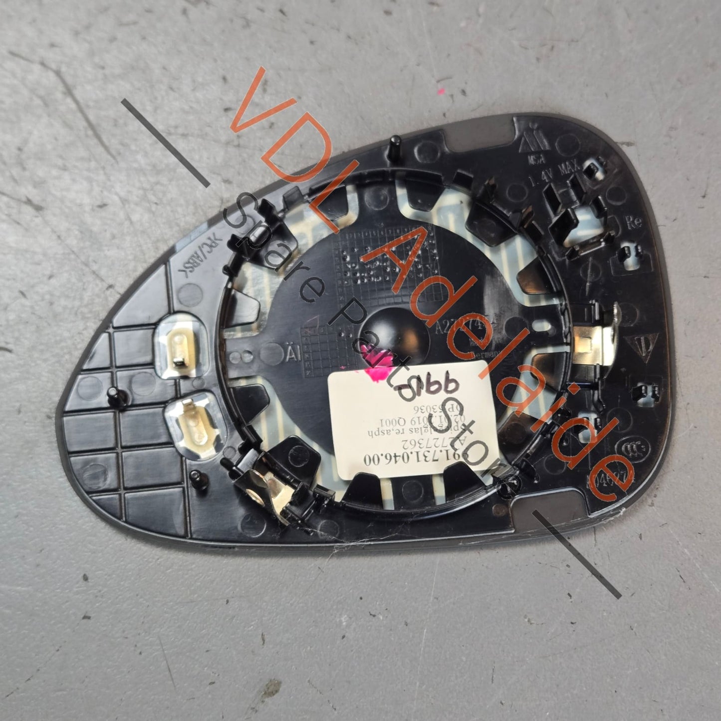 99173104600     Right Door mirror glass Porsche 991.1 991.2 RHD 99173104600