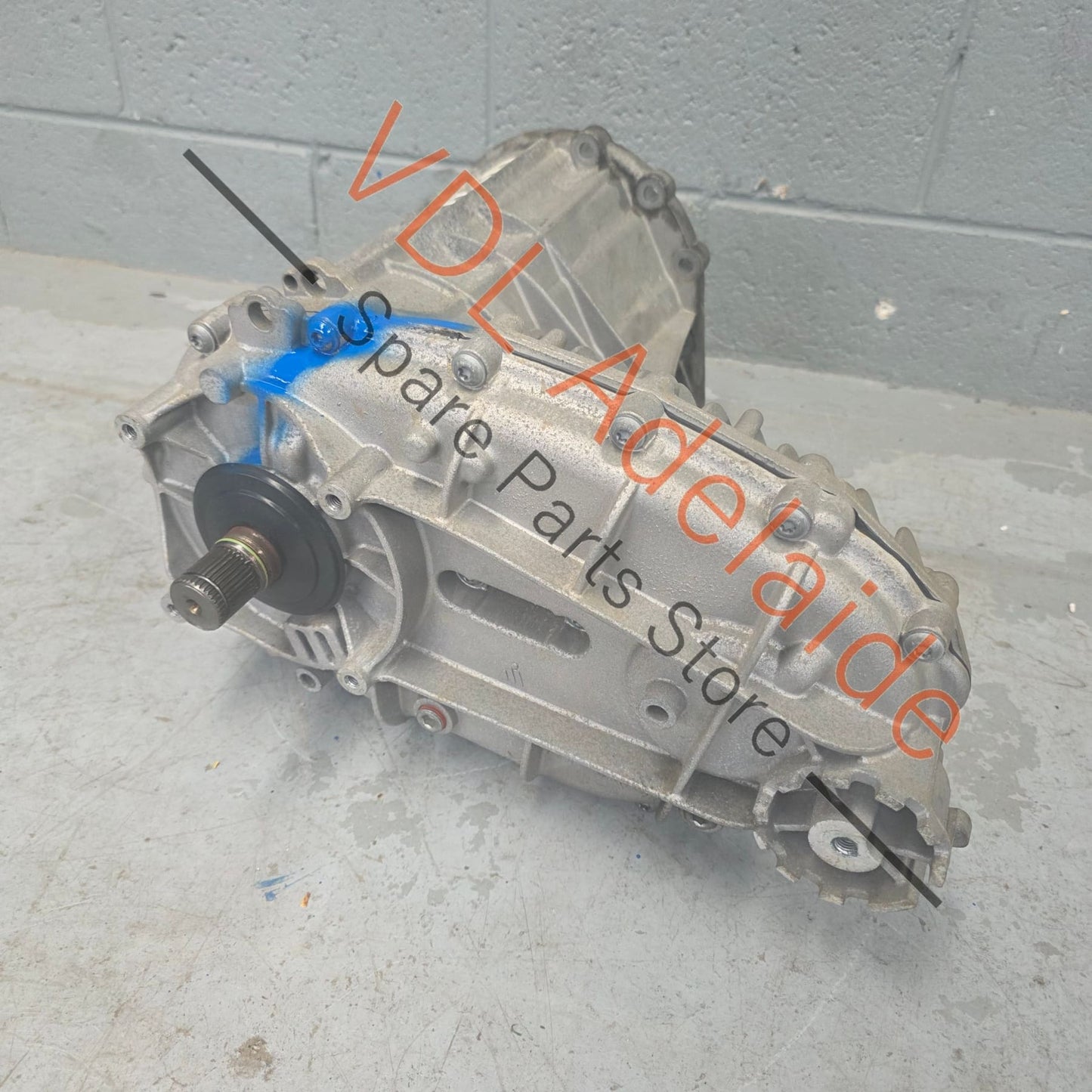 0BU341011Q     VW Volkswagen Touareg 7P 2011-2018 Transfer Case 0BU341011Q