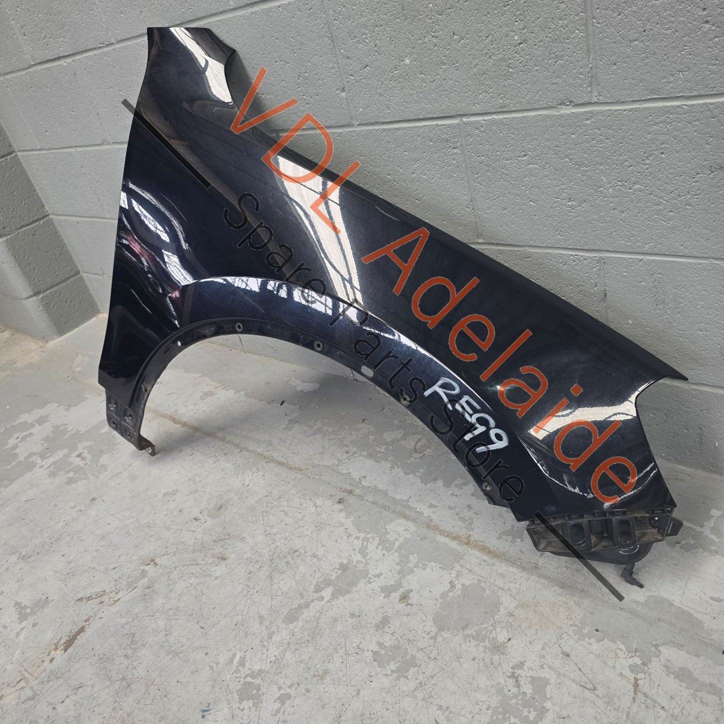 7P6821106E     VW Volkswagen Touareg 7P 2011-2018 Front Right Mudguard Fender Quarter Panel 7P6821106E 7P6821152A Black