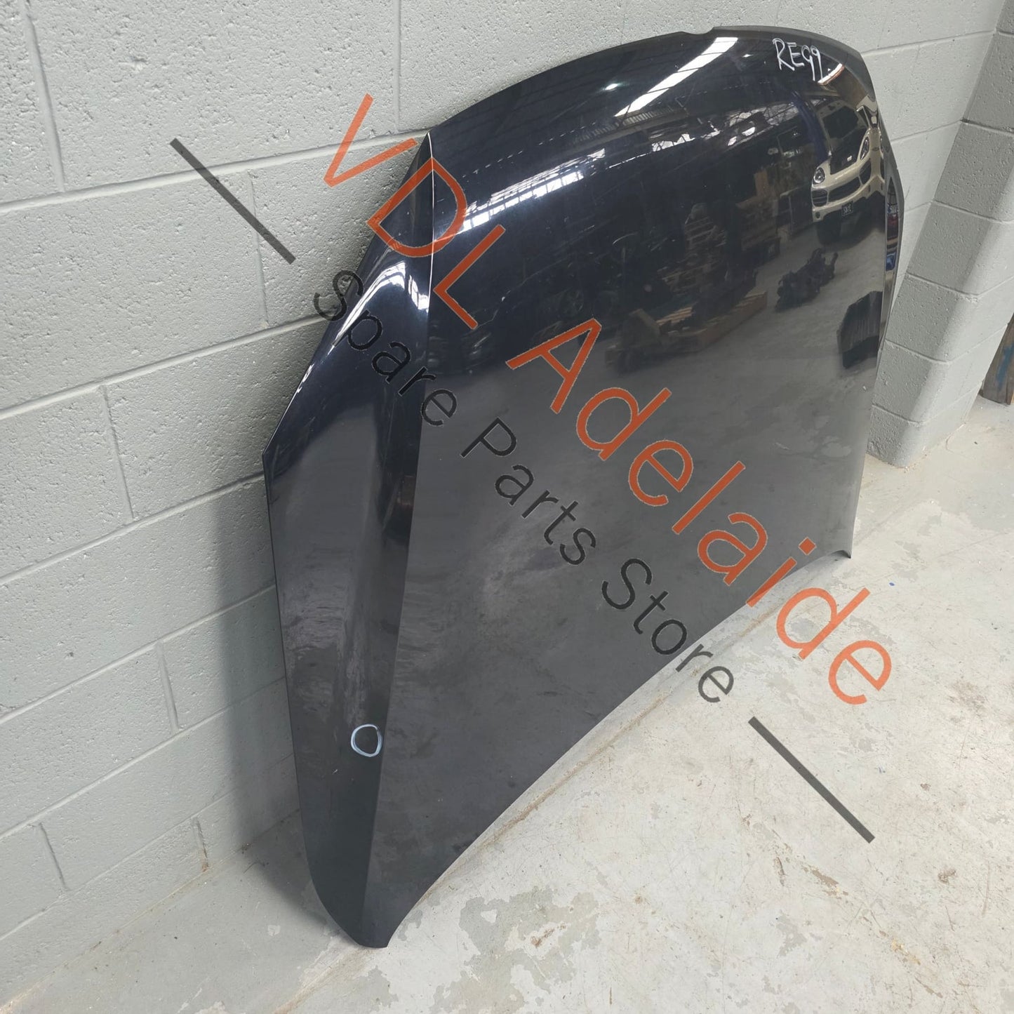 7P6823031A     VW Volkswagen Touareg 7P 2011-2018 Bonnet Hood Panel 7P6823031A Black