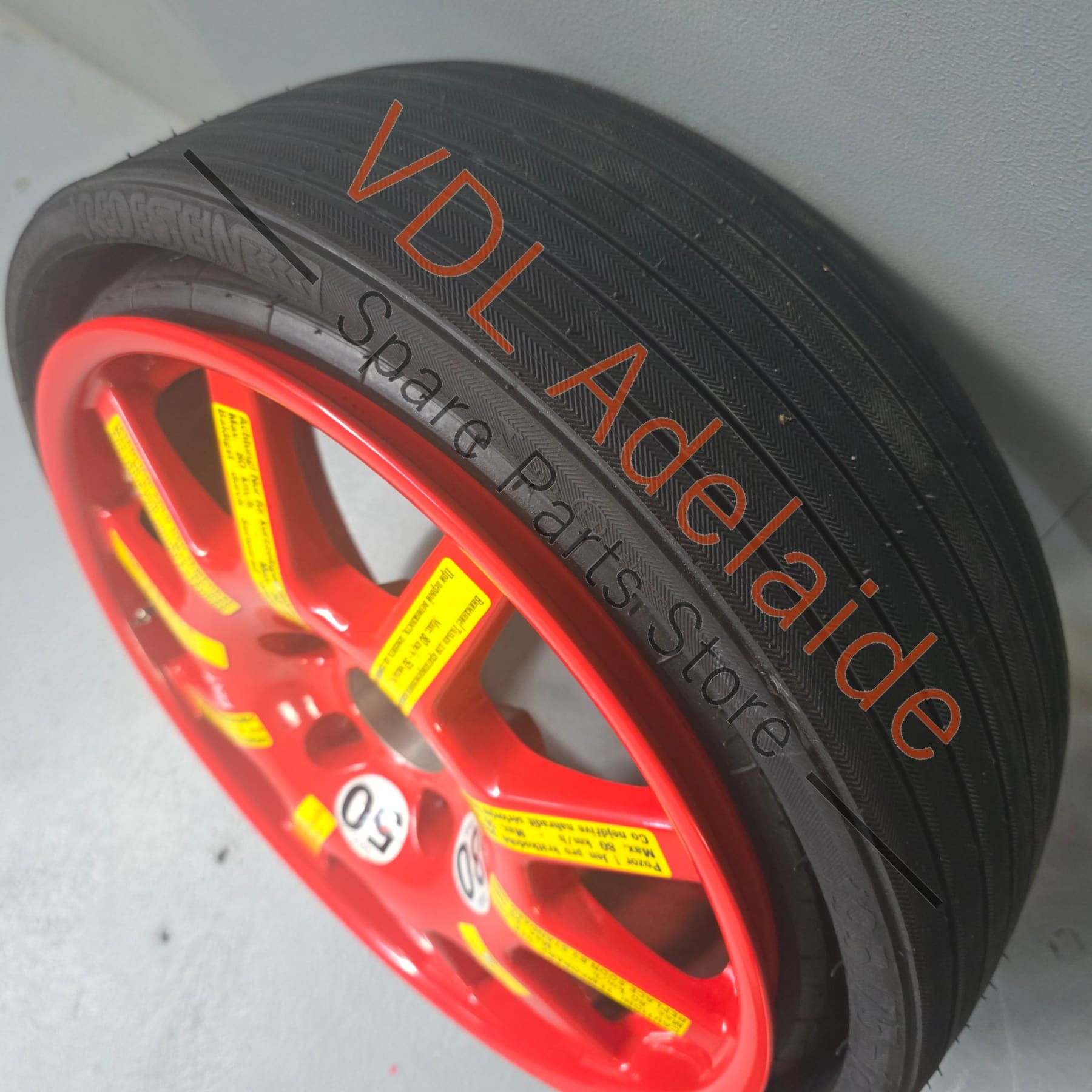 7P0601027     Volkswagen Touareg Audi Q7 Porsche Cayenne Collapsible Spare Wheel Space Saver 7P0601027