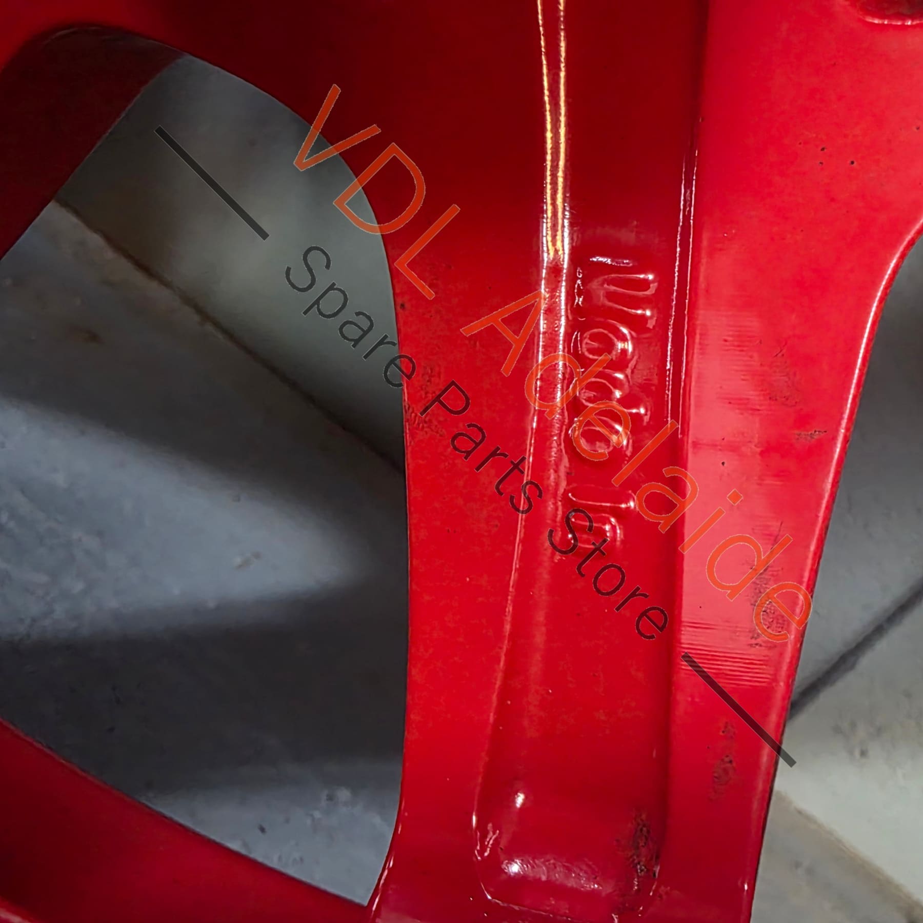 7P0601027     Volkswagen Touareg Audi Q7 Porsche Cayenne Collapsible Spare Wheel Space Saver 7P0601027