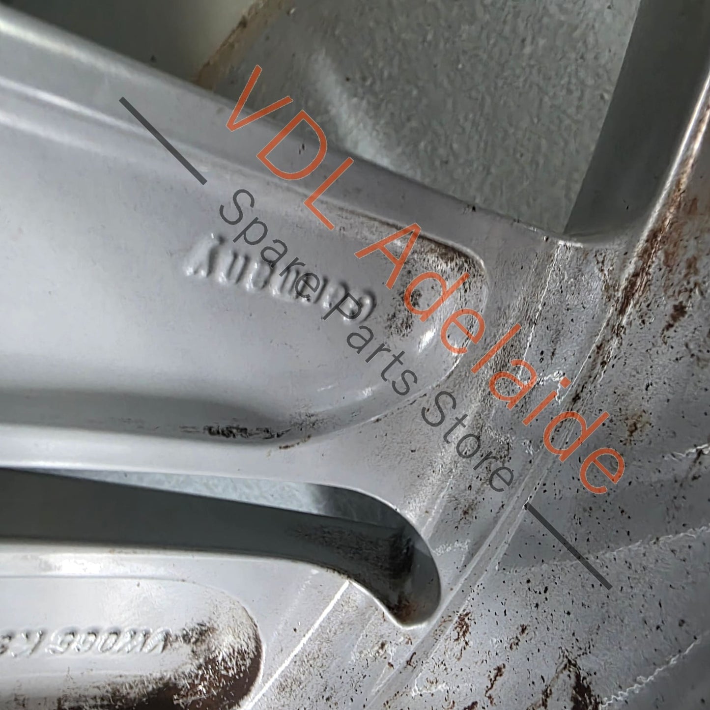 7P6601025AF     VW Touareg 20in x 9in Alloy Wheel 7P6601025AF Pikes Peak design #01