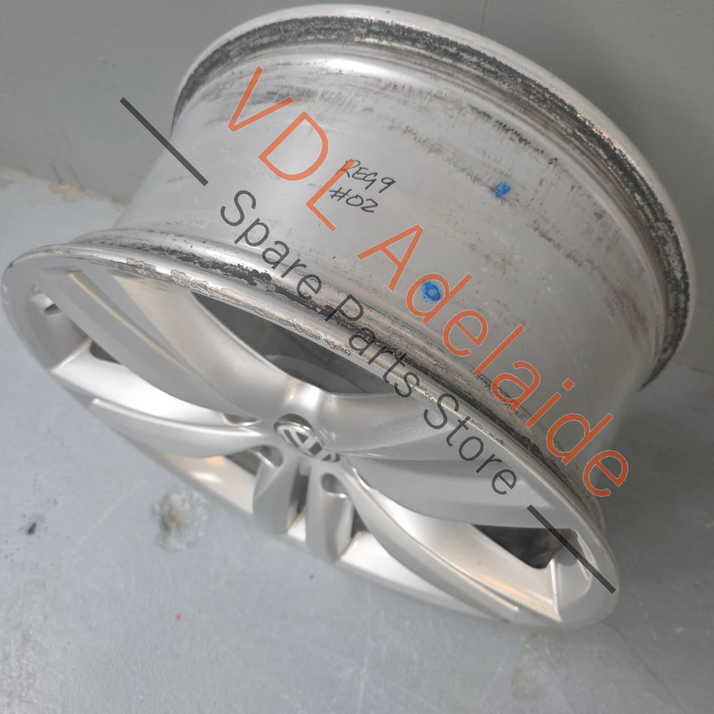 7P6601025AF     VW Touareg 20in x 9in Alloy Wheel 7P6601025AF Pikes Peak design #02