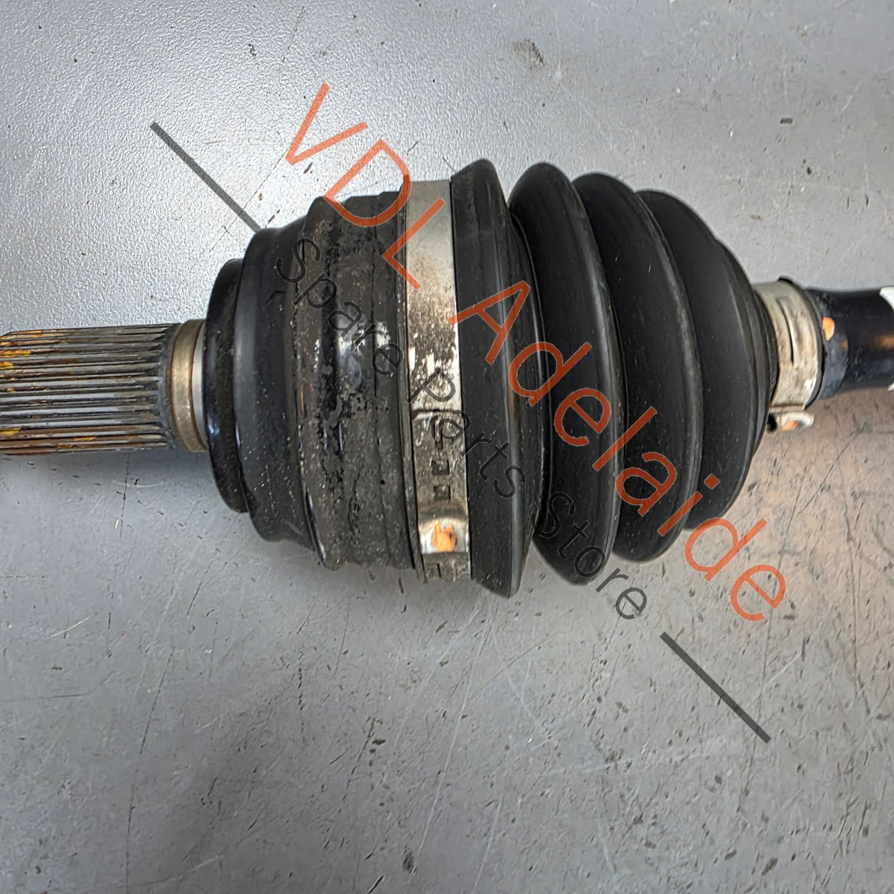 7P0407271C     VW Touareg 7P Front Axle CV Driveshaft for left or right side 7P0407271C 7P0407271CX