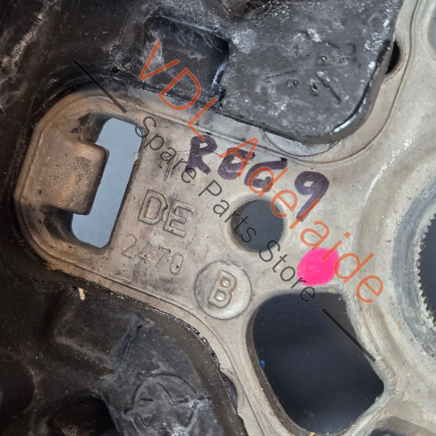 7P6419091NGB   VW Touareg 7P Steering Wheel Black Leather 7P6419091 NGB Including switches 155xxxkm