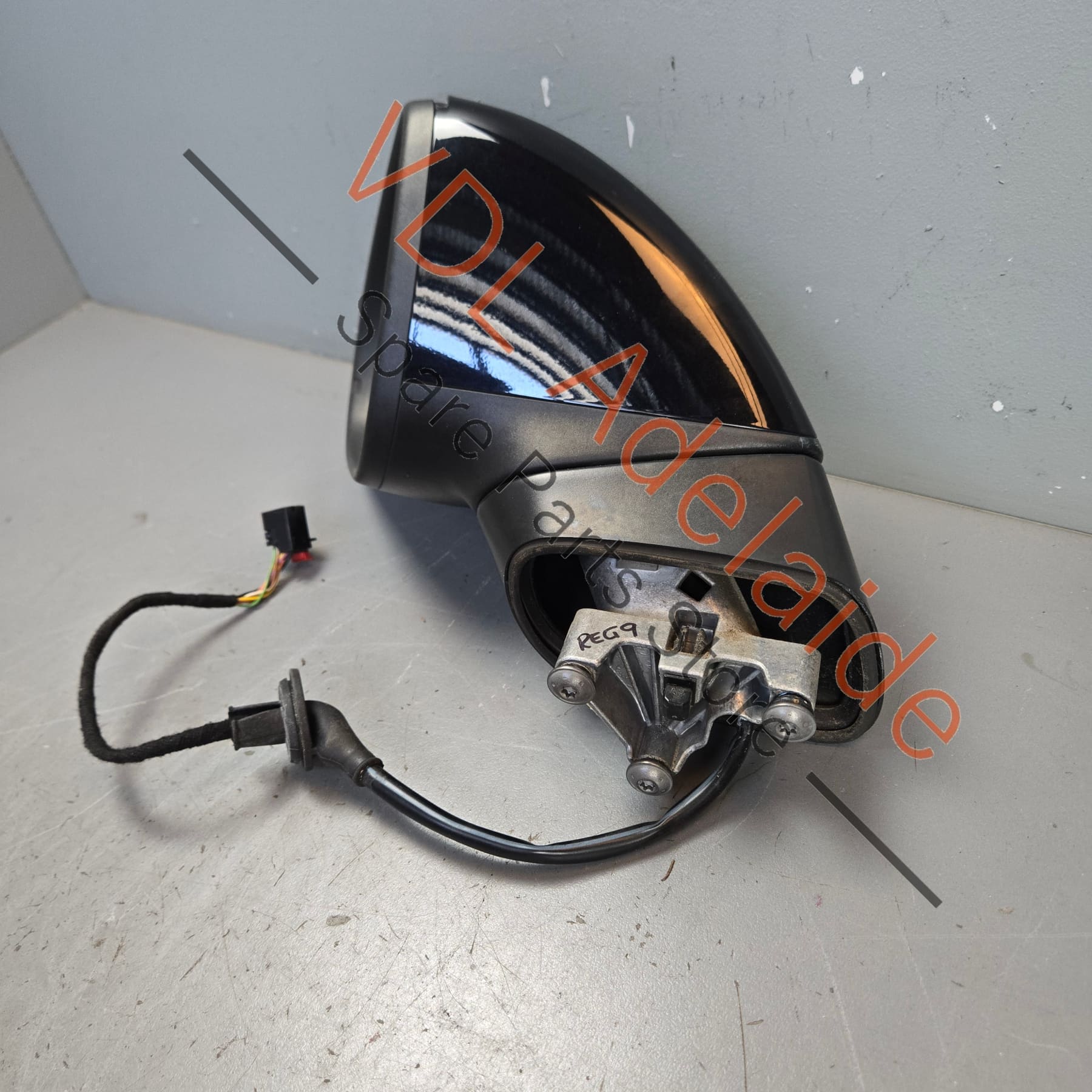 7P6857507P9B9 7P6857507P  VW Touareg 7P Left Power Folding Side View Mirror with Automatic Dimming 7P6857508N 9B9
