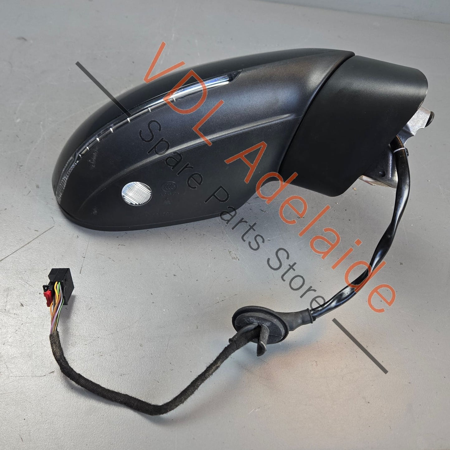 7P6857508N9B9 7P6857508N  VW Touareg 7P Right Power Folding Side View Mirror with Automatic Dimming 7P6857508P 9B9