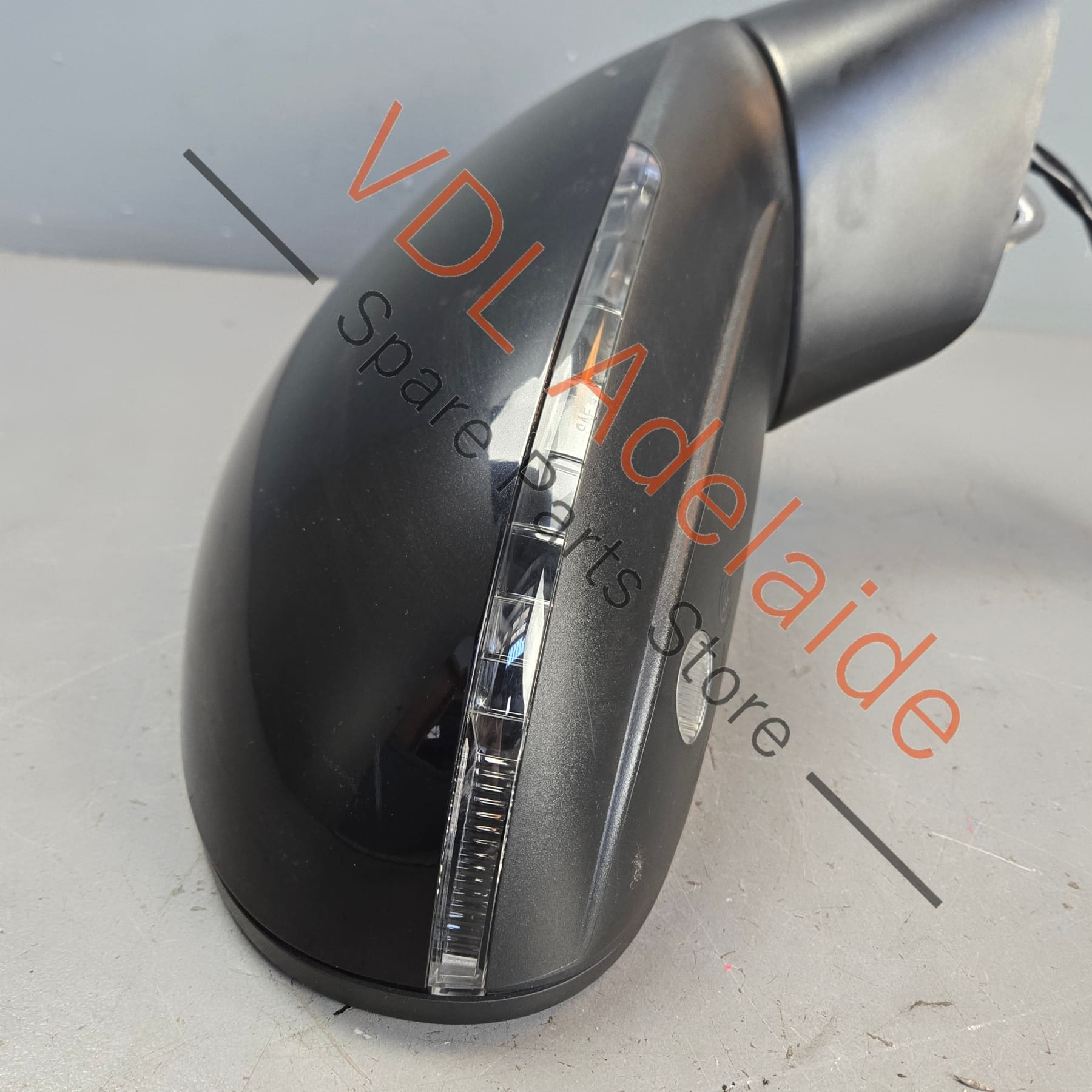 7P6857508N9B9 7P6857508N  VW Touareg 7P Right Power Folding Side View Mirror with Automatic Dimming 7P6857508P 9B9