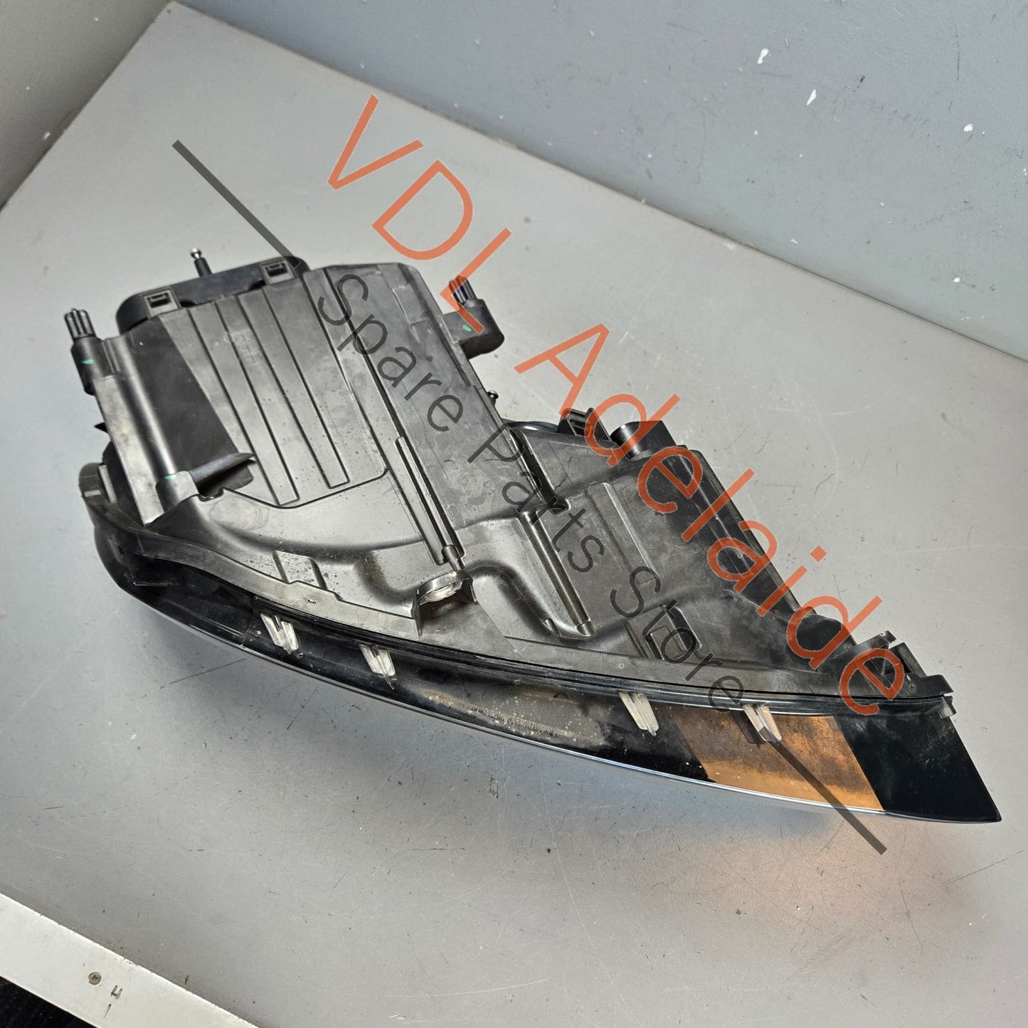 7P2941751   VW Touareg 7P Xenon Headlamp Left 7P2941751