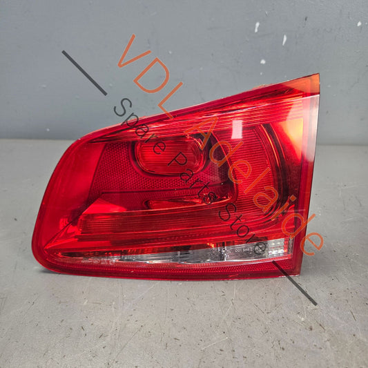 7P6945094B   VW Touareg 7P Rear Right Tailgate Tail Light Taillight Inner 7P6945094B