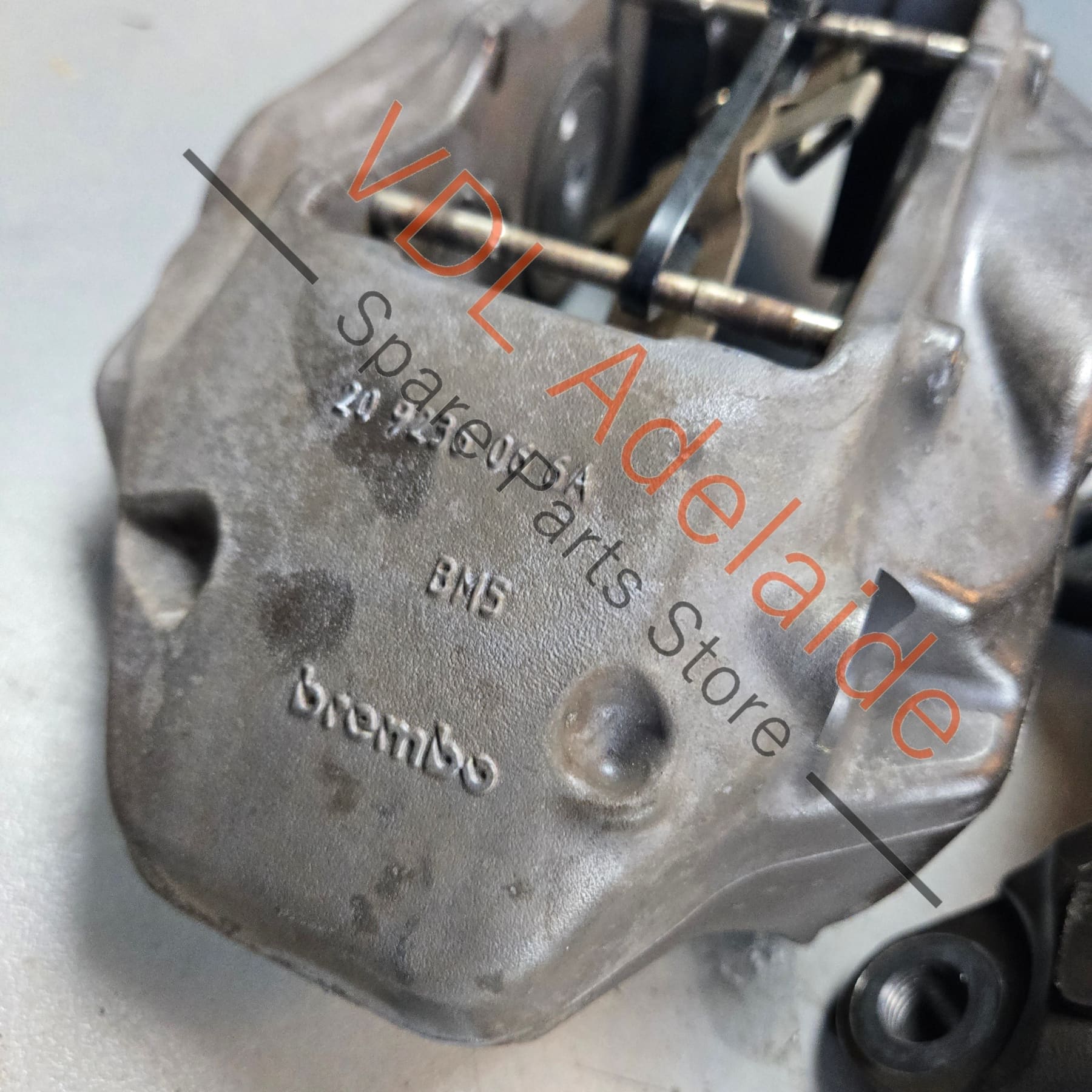 7L6615149A 7L6615150A  VW Touareg 7P 2011-2018 4x Piston Front Brake Caliper Set Pair Left & Right for 330mm rotor 7L6615149A 7L6615150A