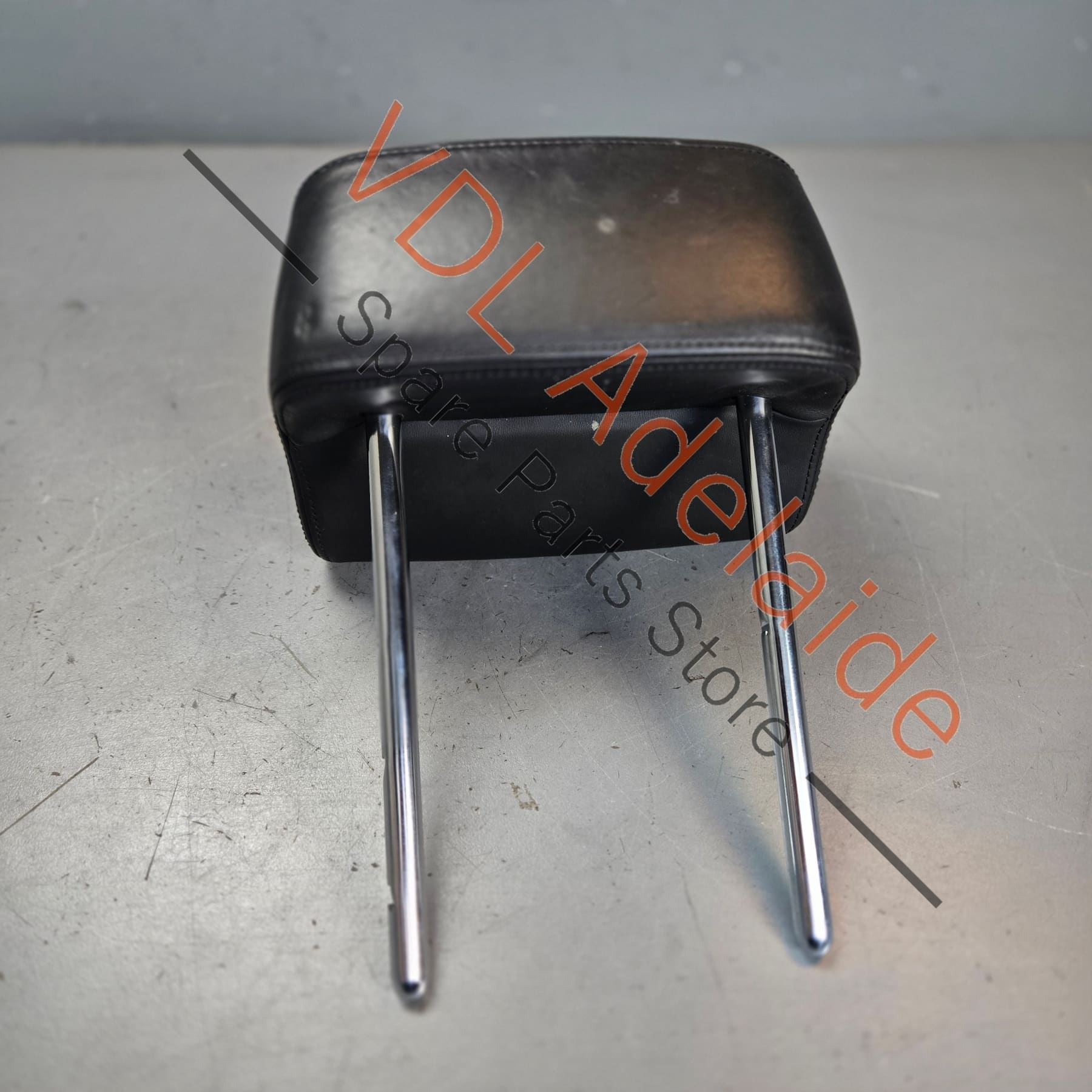7P6885900AB   VW Touareg Rear Middle Centre Seat Head Rest Headrest 7P6885900AB NGB