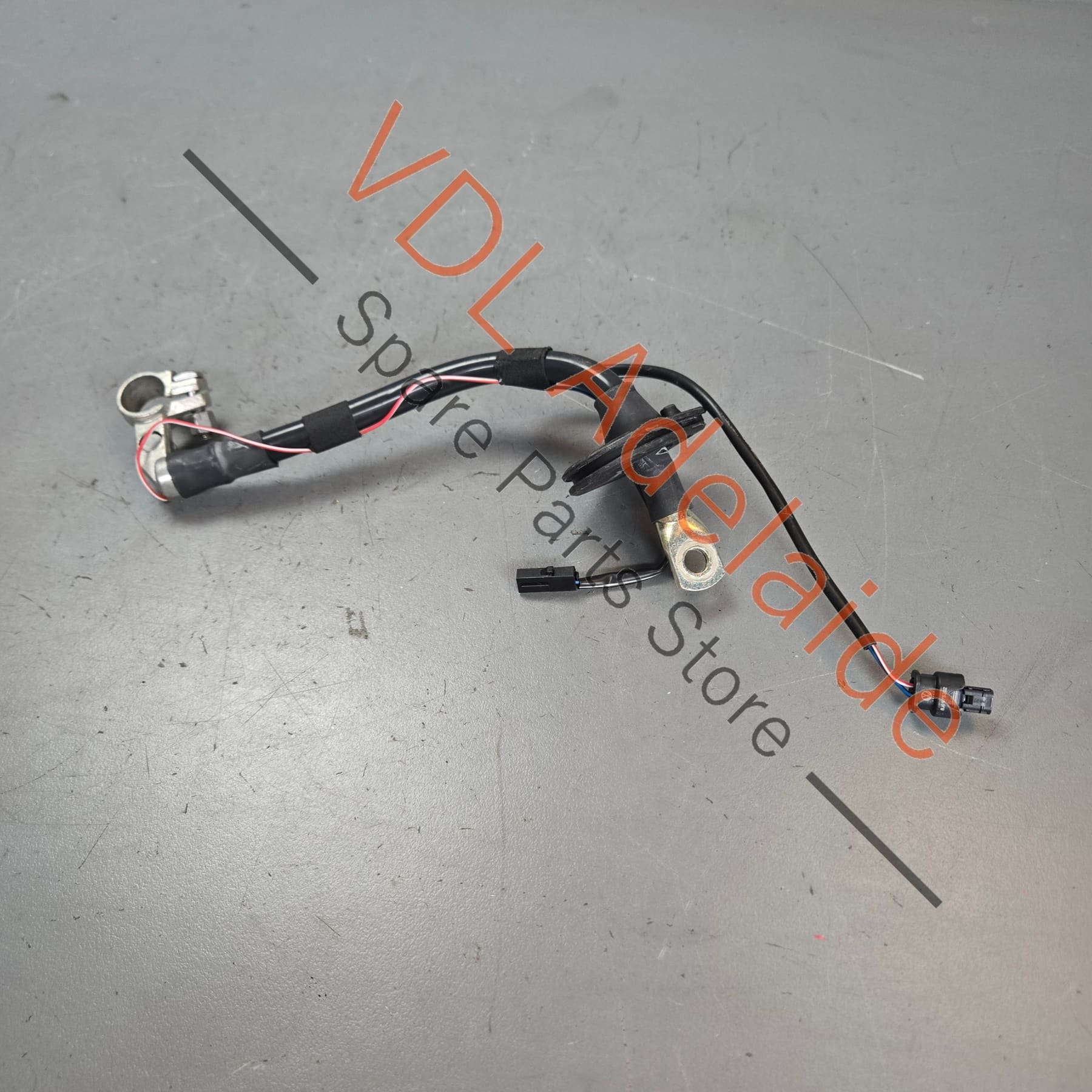 7P0971225B   Porsche Cayenne VW Touareg Battery Monitoring Positive +ve Wire 7P0971225B