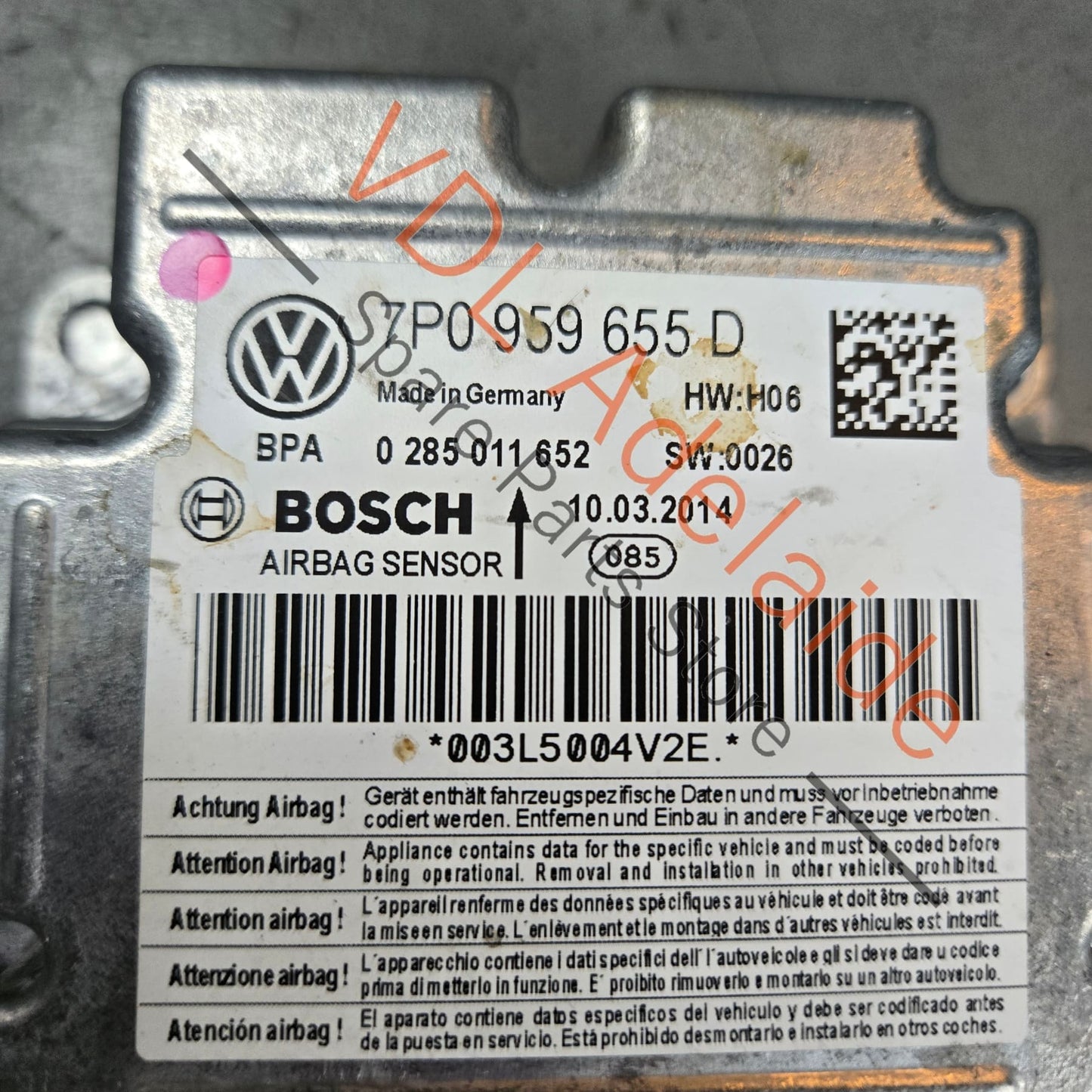 7P0969655D   VW Touareg 7P Airbag Control Module 7P0969655D
