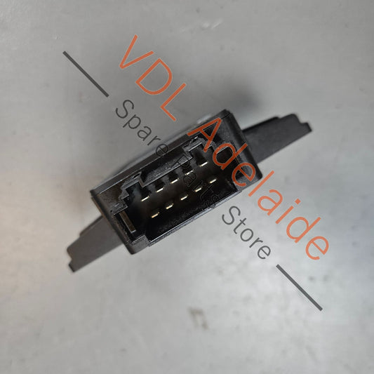 7P6959257   VW Touareg 7P Control Unit for Backrest Release 7P6959257