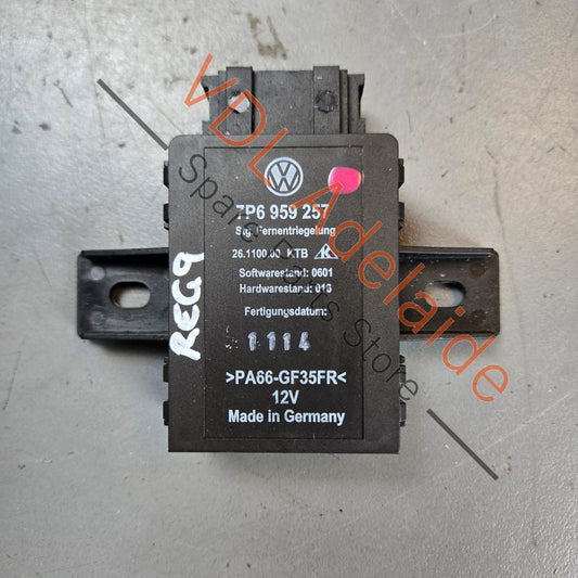7P6959257   VW Touareg 7P Control Unit for Backrest Release 7P6959257