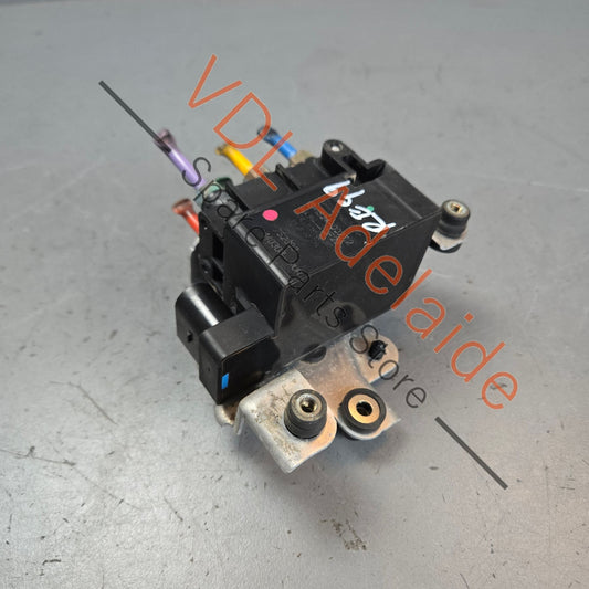 7P0698014B 7P0698014  Genuine OEM VW Touareg 7P Air Suspension Valve Block Unit 7P0698014 7P0698014B