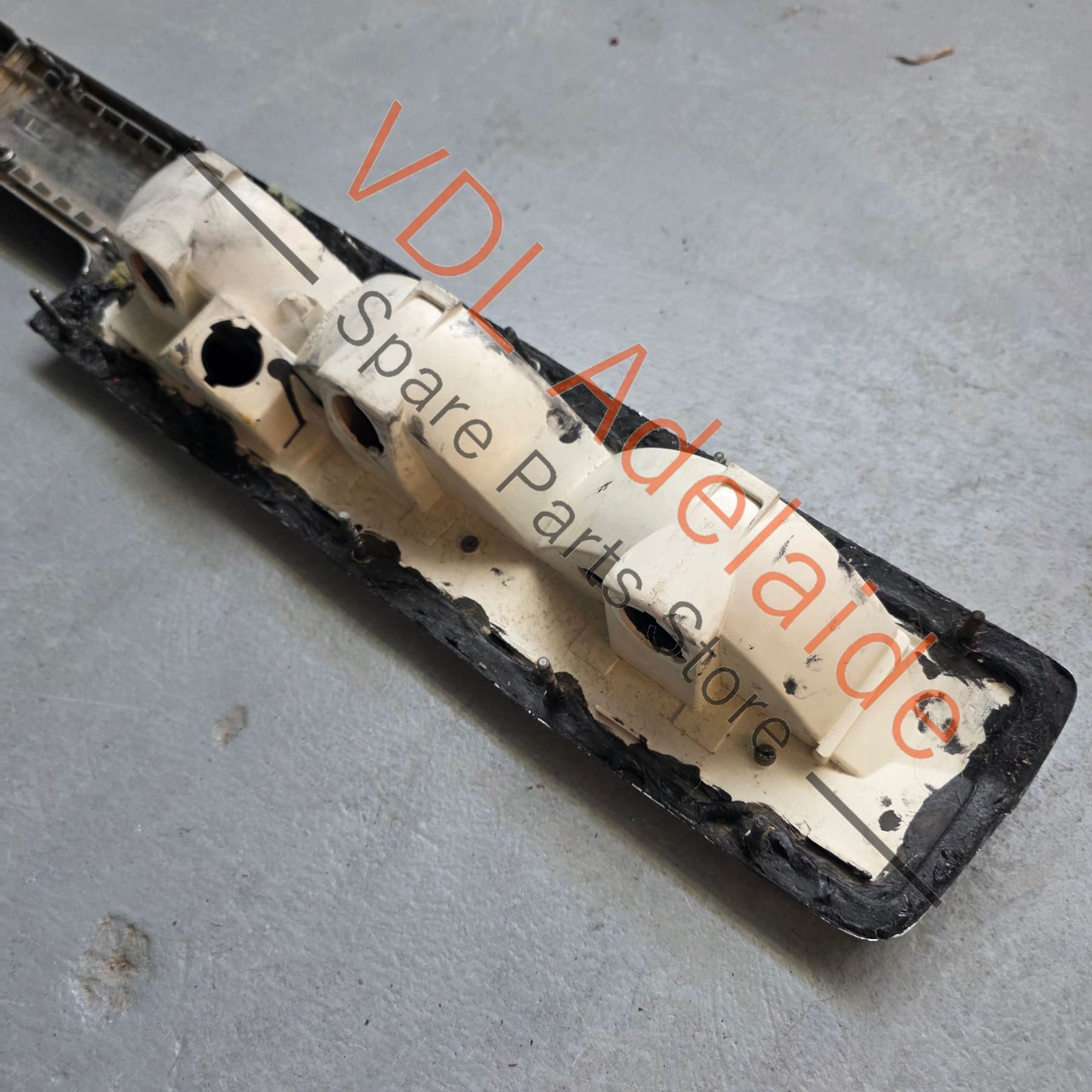 Datsun SSS Coupe KP510 510 Bluebird Rear Tail Light Set Taillights 1968-1972