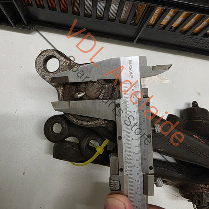 Datsun 1600 510 pair of front steering knuckles