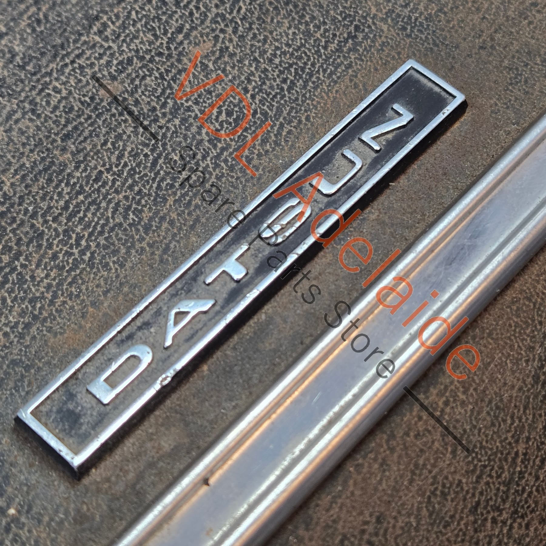 Datsun 1600 510 1968 Steel Glovebox Lid complete with button, button stuck