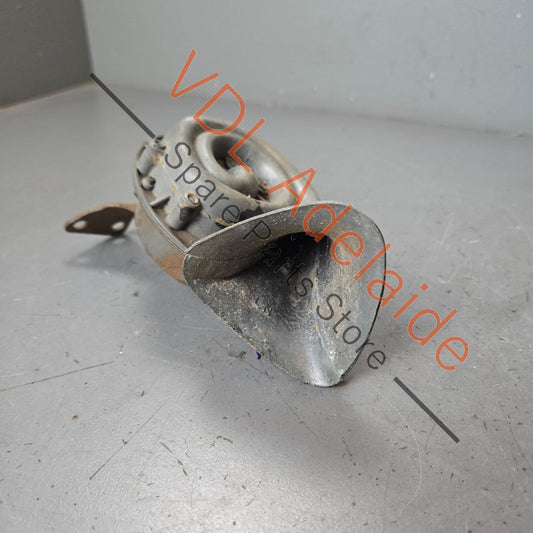 Datsun 1600 510 1x Original Horn 1968-1972