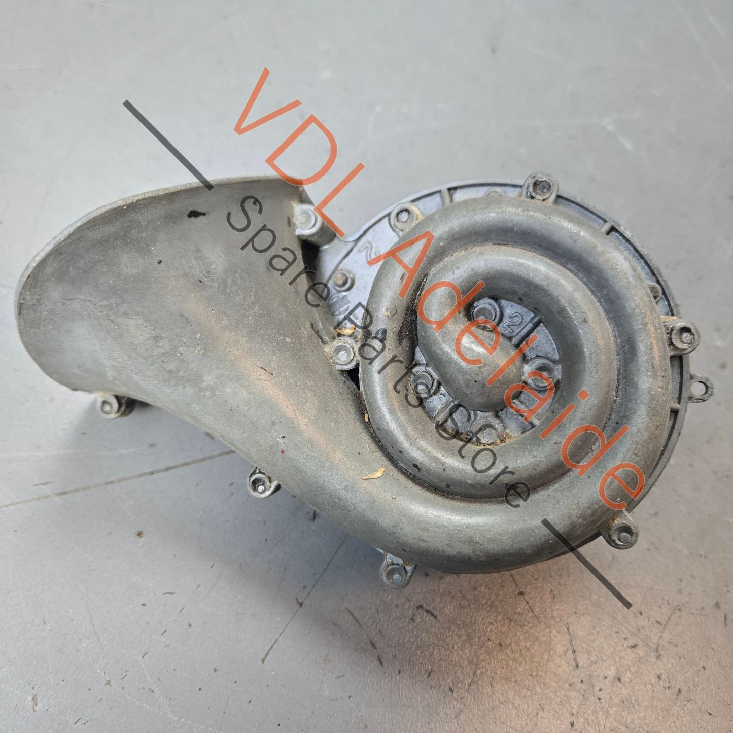 Datsun 1600 510 1x Original Horn 1968-1972