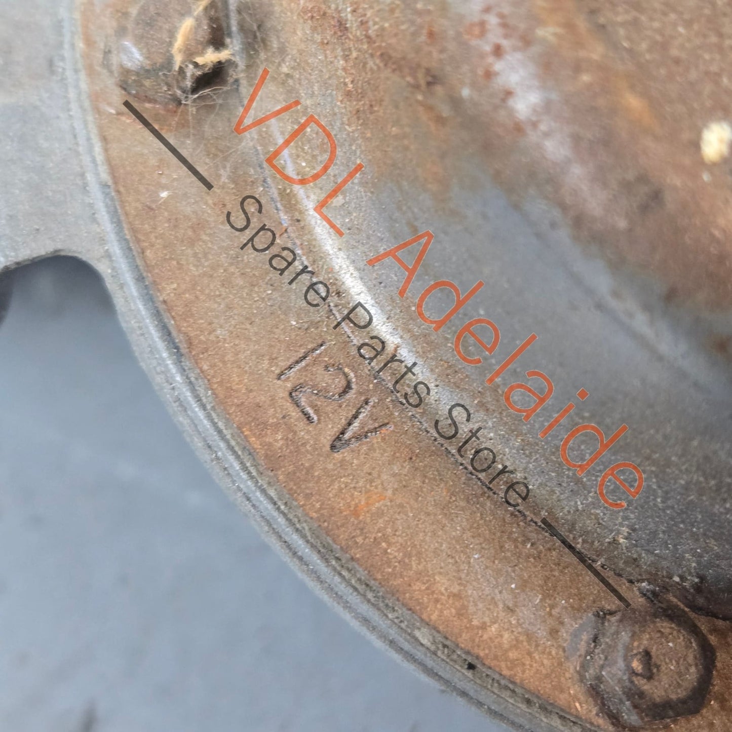 Datsun 1600 510 1x Original Horn 1968-1972