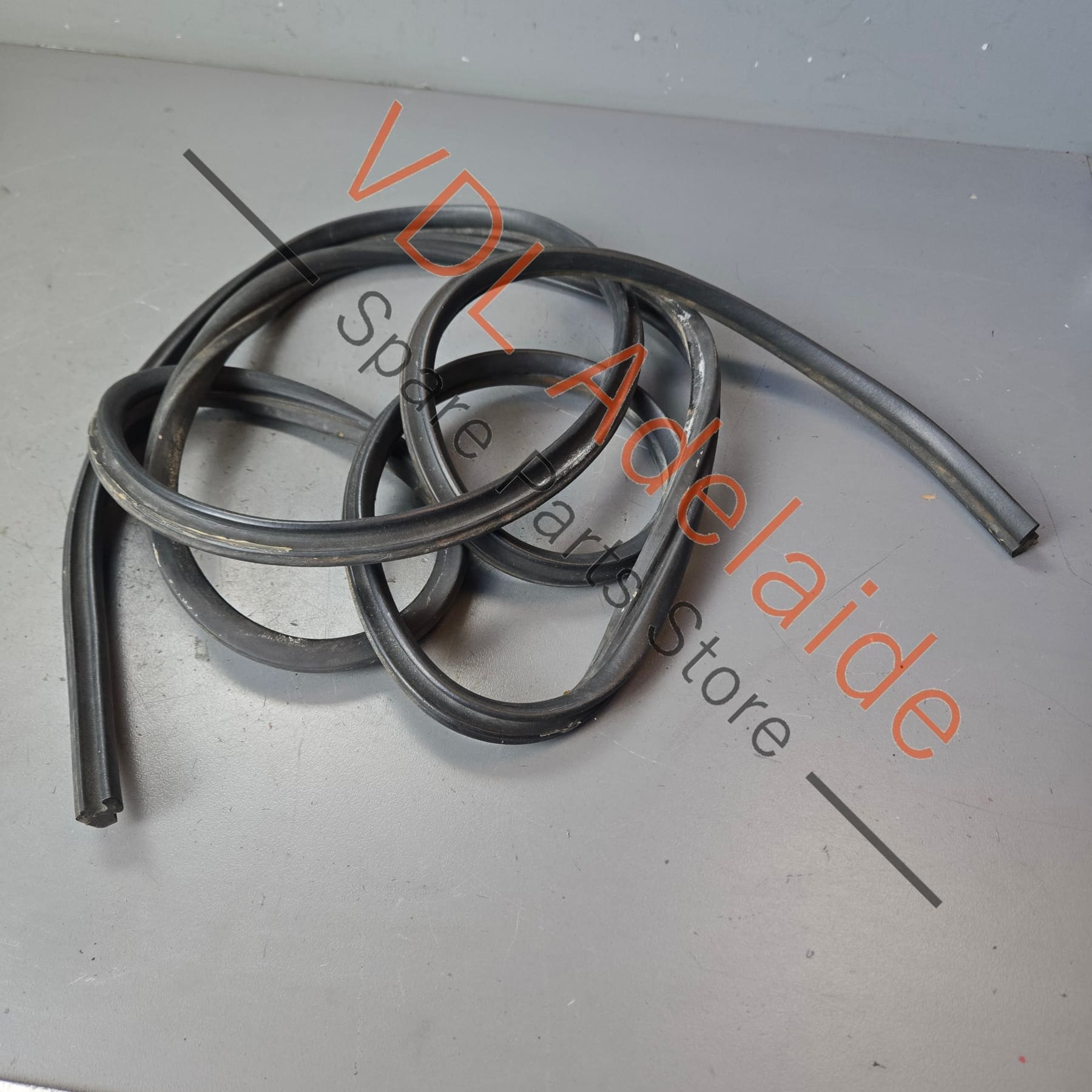 Datsun 1600 510 Boot Trunk Rubber Seal Gasket. Non-Genuine