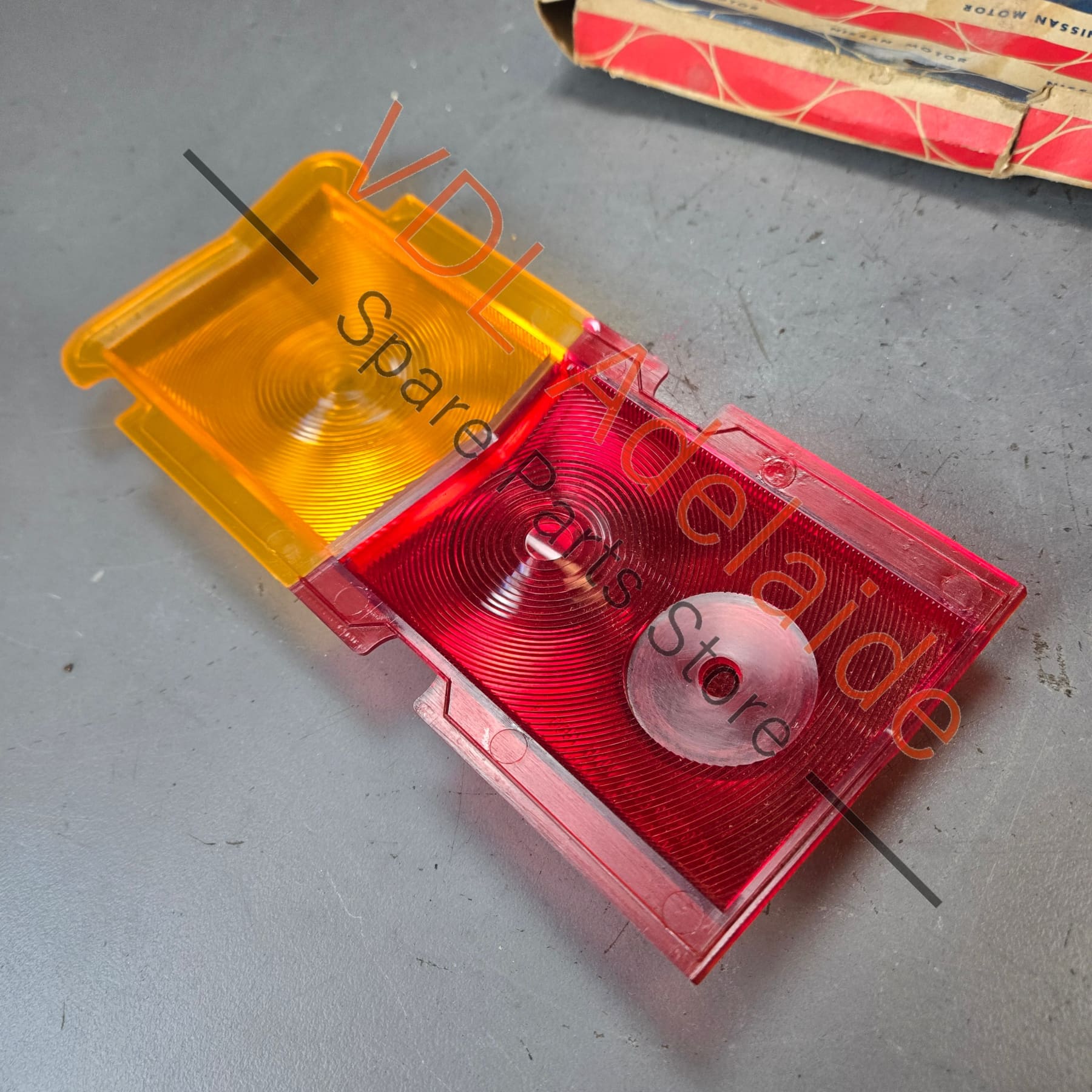 NOS Datsun 1600 510 Bluebird Original 1968 Model Tail Lamp Light Lens RHS