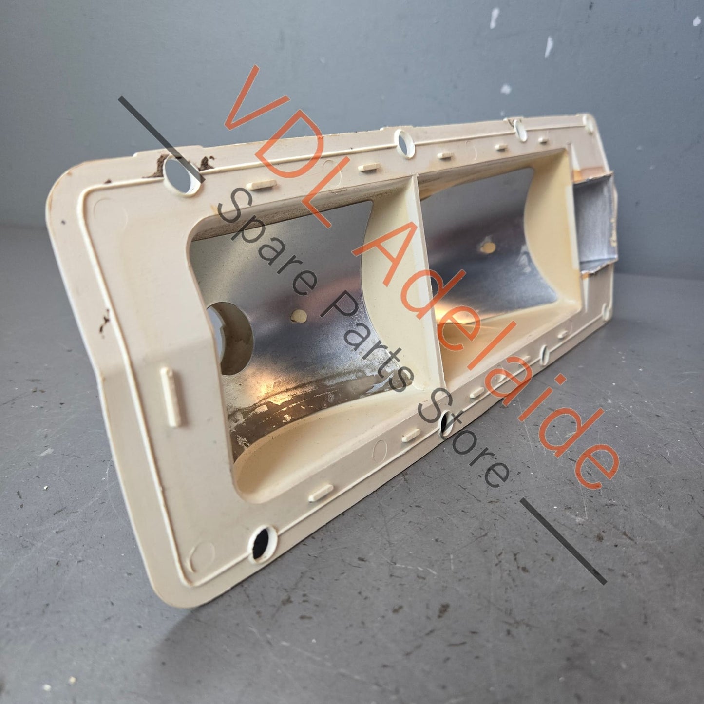 Datsun 1600 510 Rear Left Tail Light Backing Back Housing Bulb Holder #01