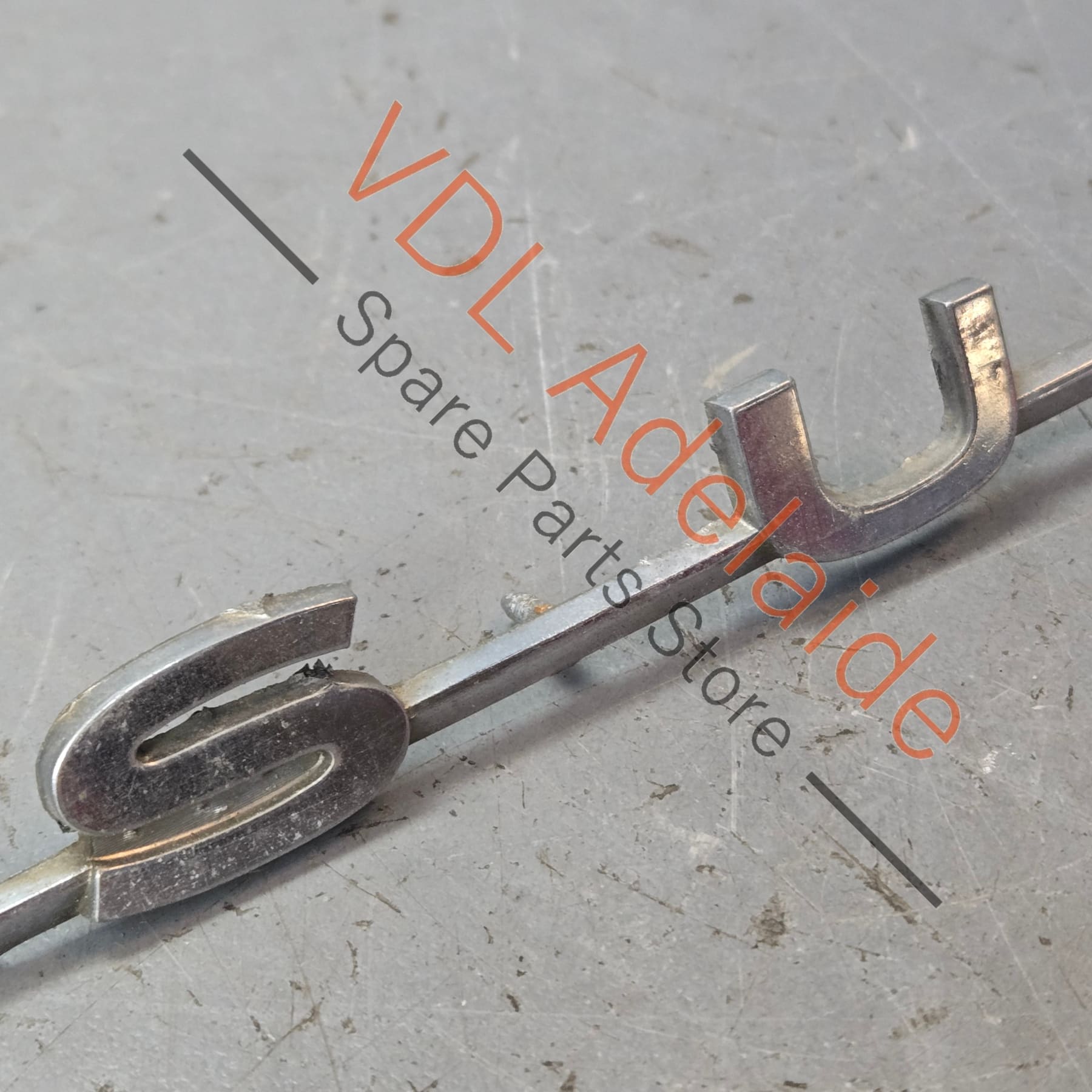 Datsun 1600 510 Rear Panel Boot Badge Emblem Genuine Cast Chrome #02