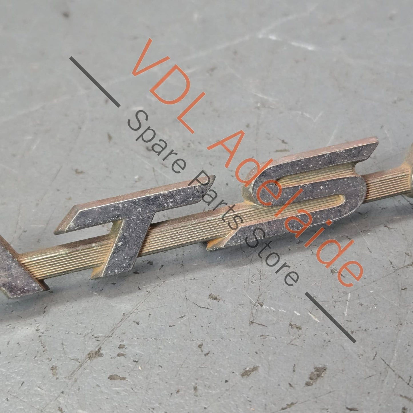 Datsun 1600 510 Rear Trunk Boot Lid Panel Badge Emblem Genuine Chrome #03