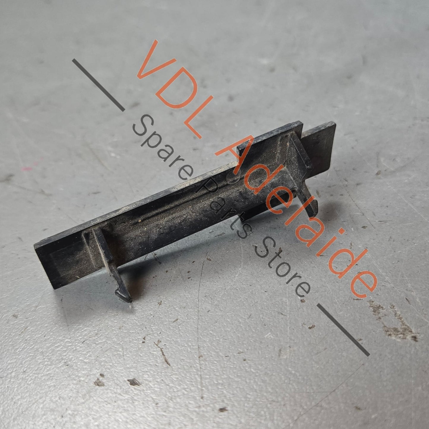 Datsun 1600 510 Glovebox Badge Emblem Genuine Original