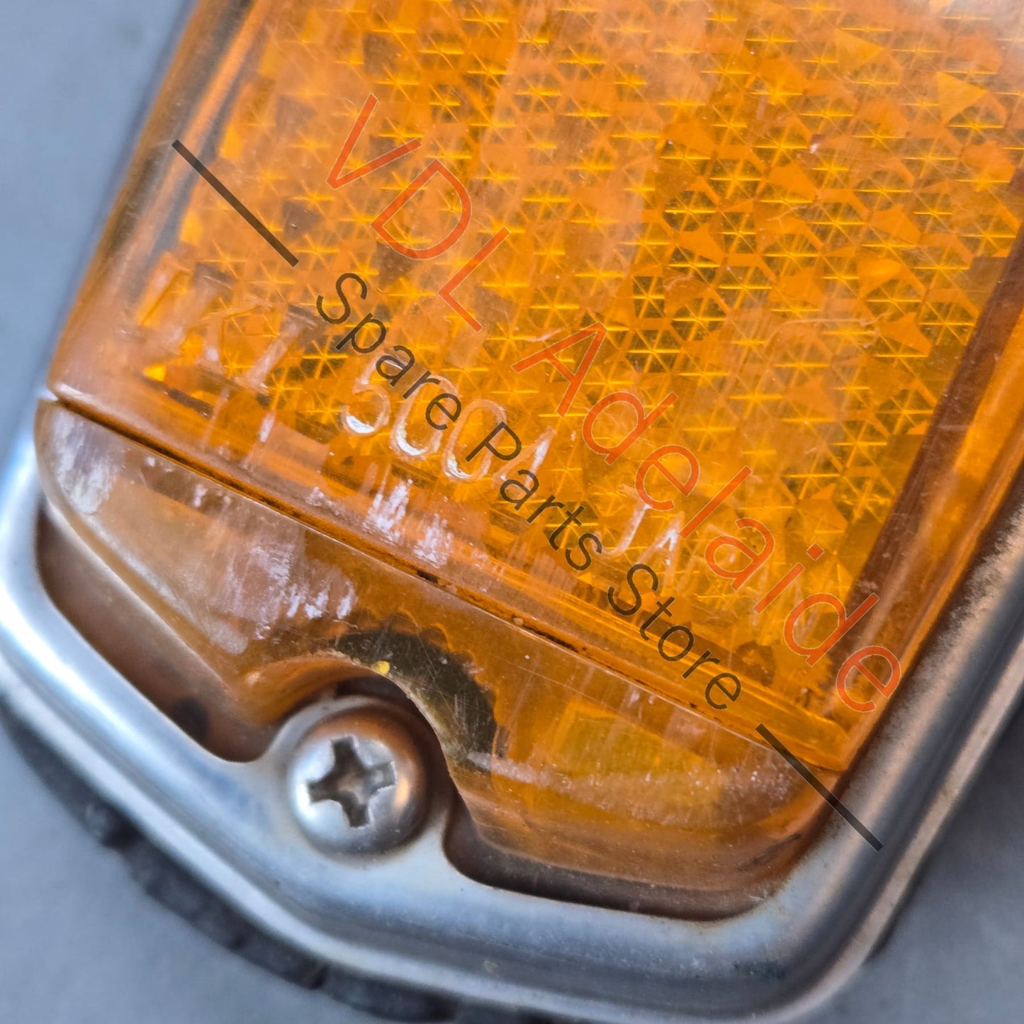 Datsun 1600 510 Front Fender Indicator for American models Genuine Original