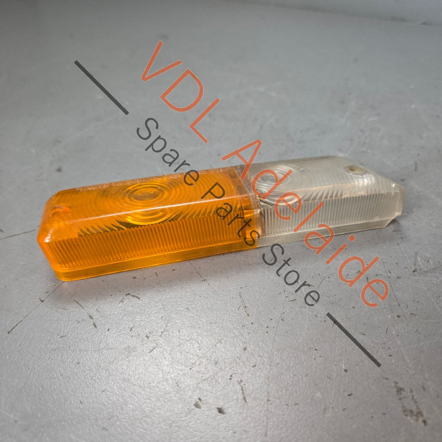 Datsun 1600 510 Genuine Original Front Right Combination Lamp Indicator Parker Light 1968 Model #01