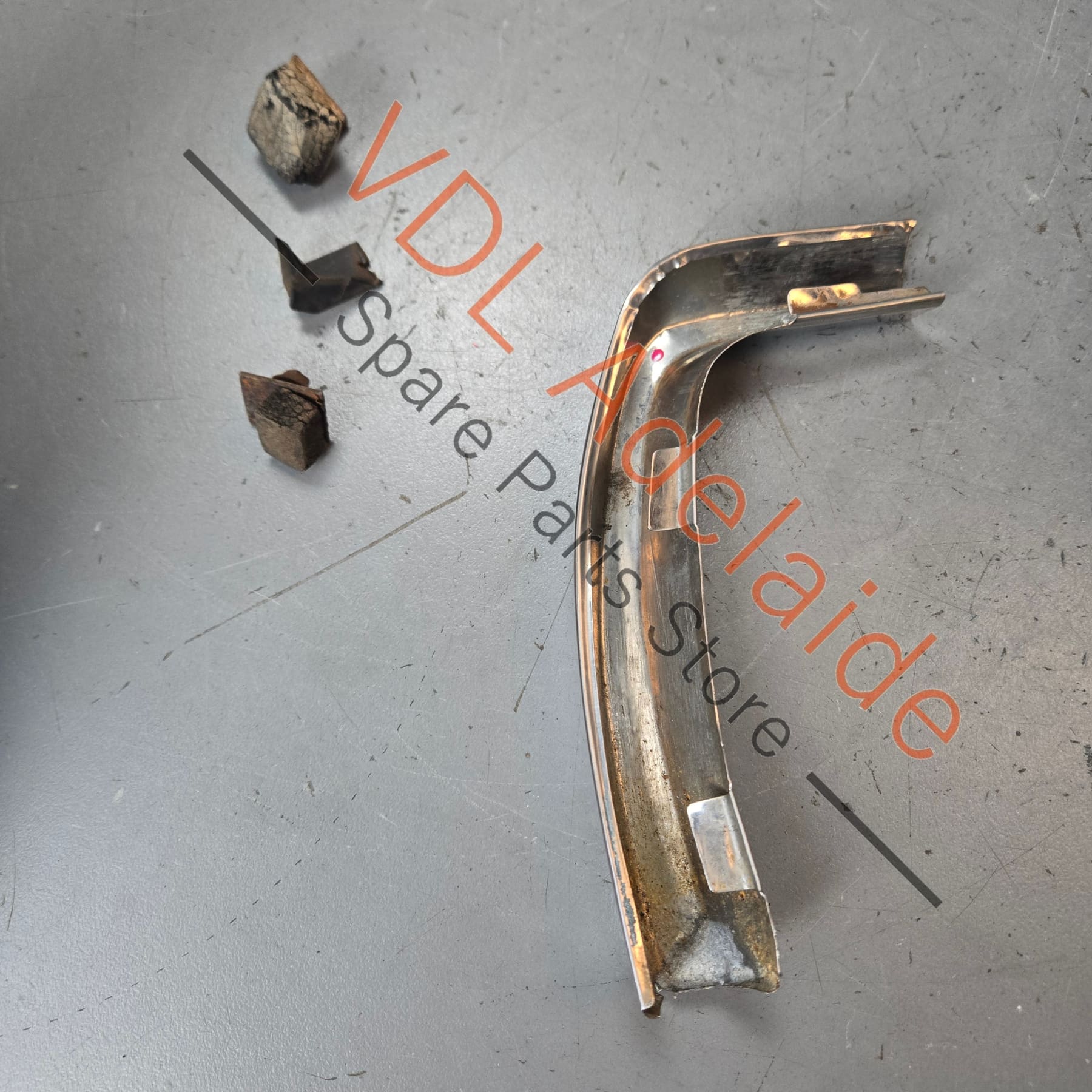 Datsun 240k GT C110 Kenmeri Front Left Fender Chrome Eyebrow Moulding Mould Trim