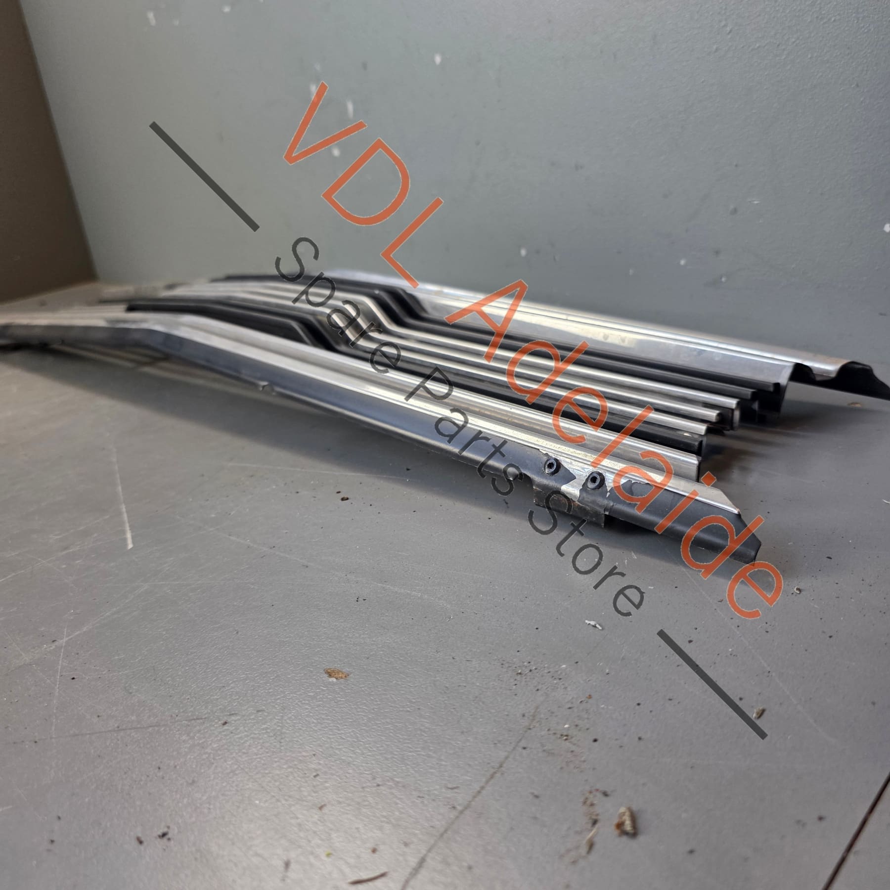 Datsun 1600 510 Bluebird Genuine SSS 1800 Grille Nicely Preseved Condition & Original