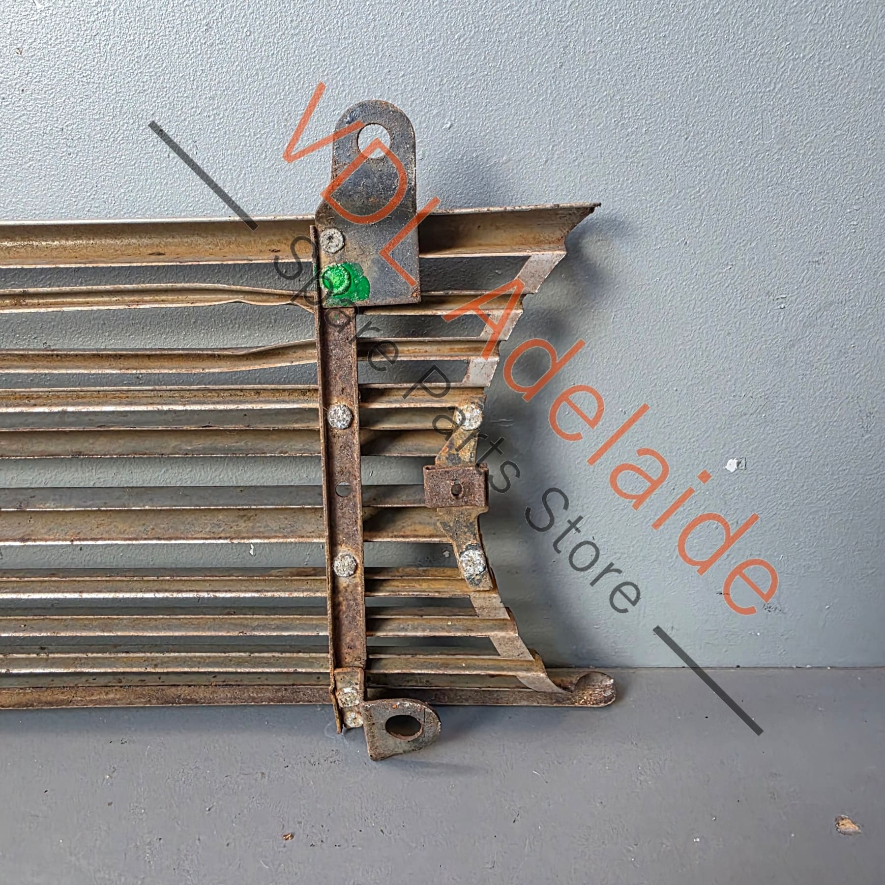 Datsun 1600 510 1969 Front Grille with Centre Badge