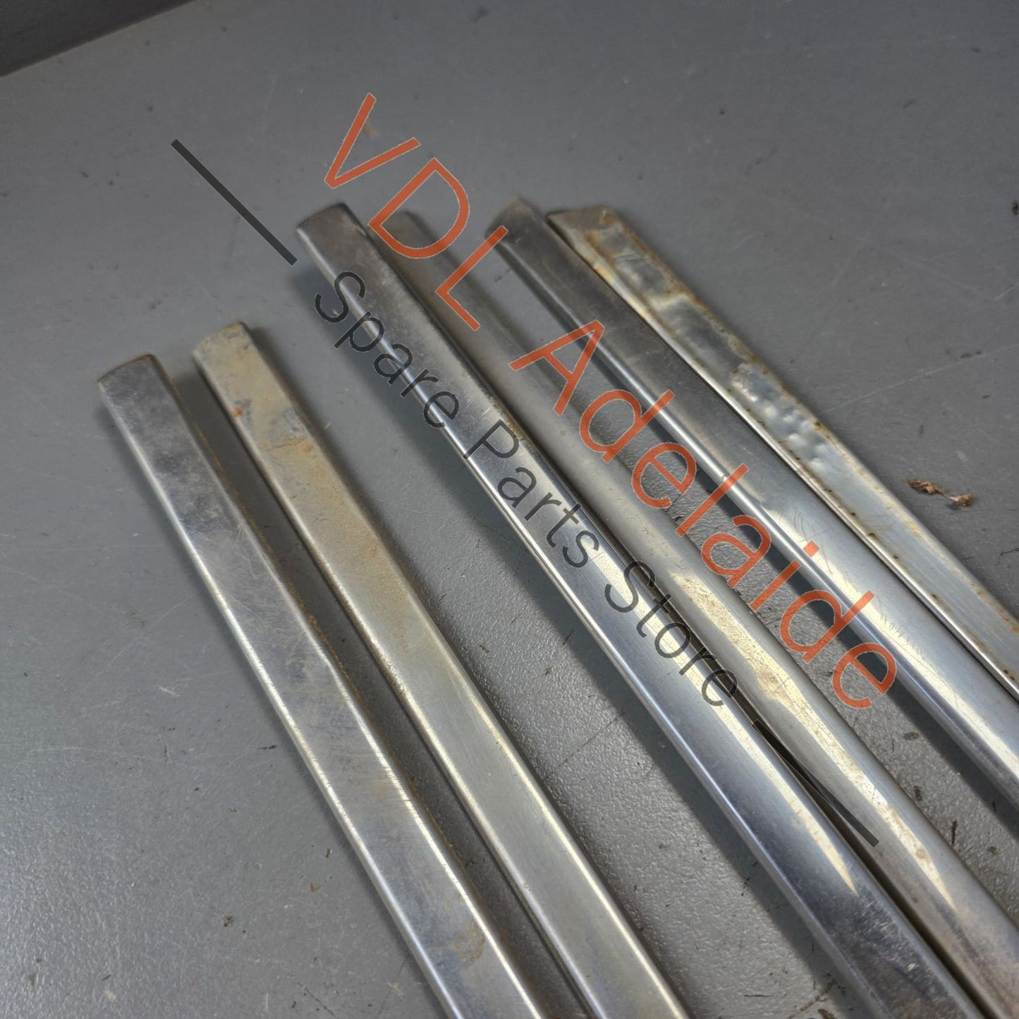 Datsun 1600 510 GL Deluxe Set of Side Chrome Trims Stainless for Fender Door & rear quarter panel #02