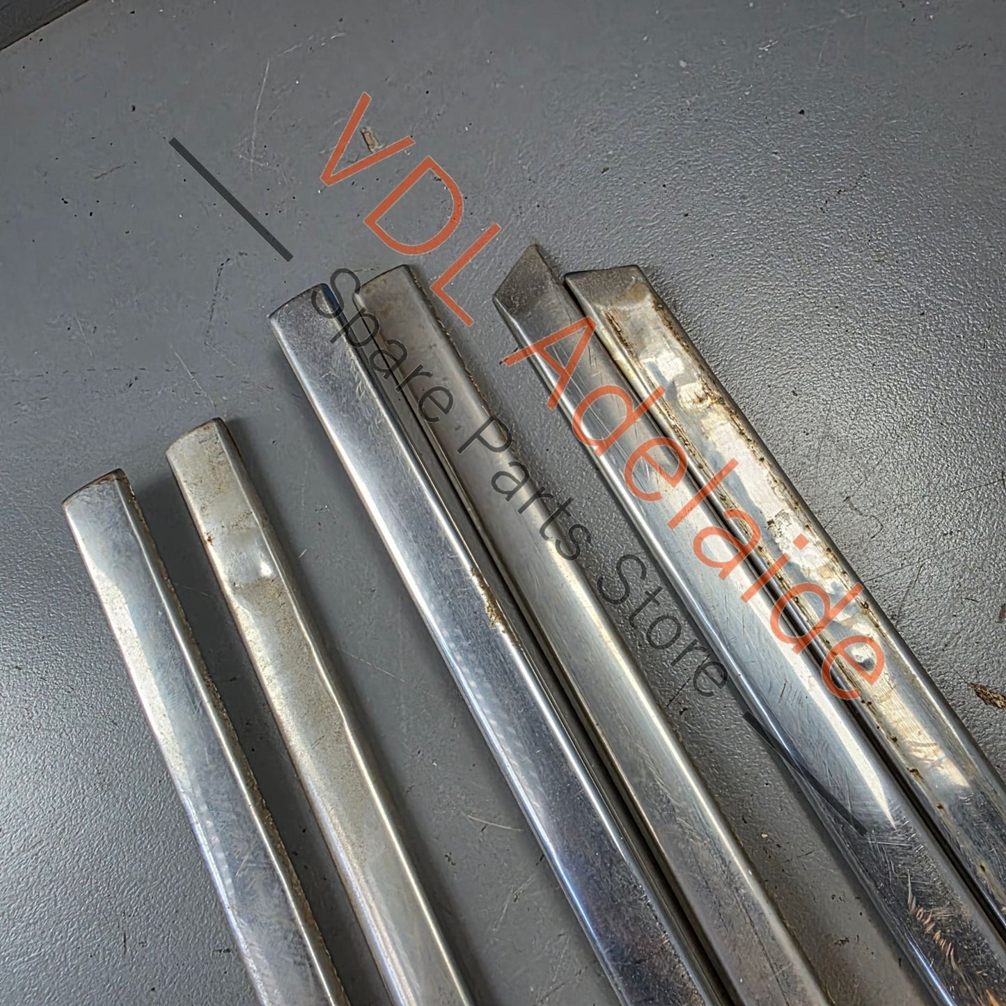 Datsun 1600 510 GL Deluxe Set of Side Chrome Trims Stainless for Fender Door & rear quarter panel #02