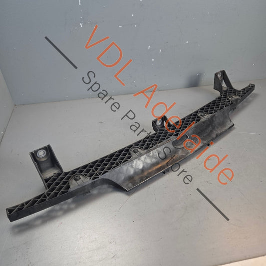 7P6807200 VW Touareg 7P Front Bumper Lower Guide Bracket 7P6807192 7P6807200